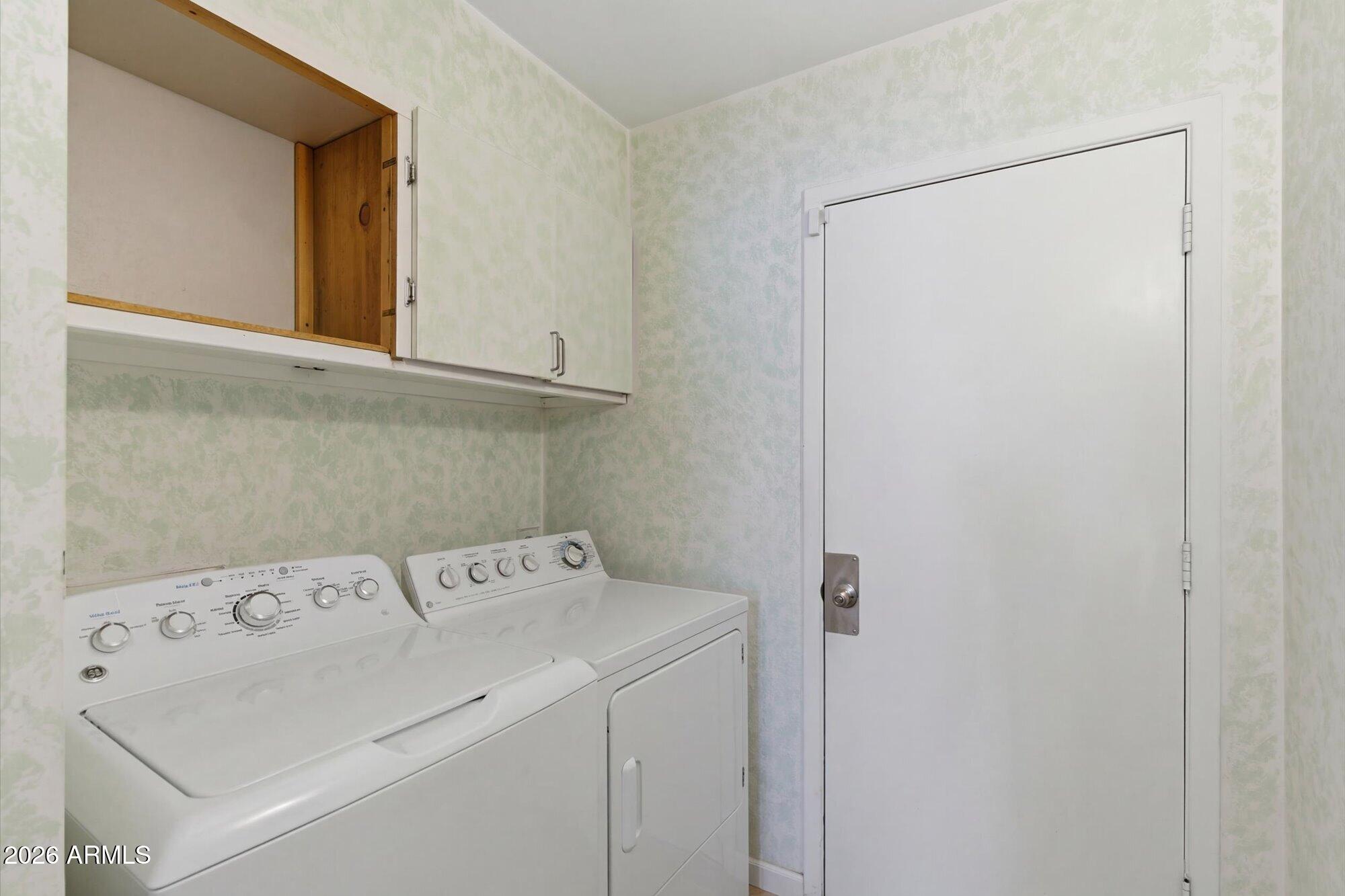 232 W VILLA MARIA Drive