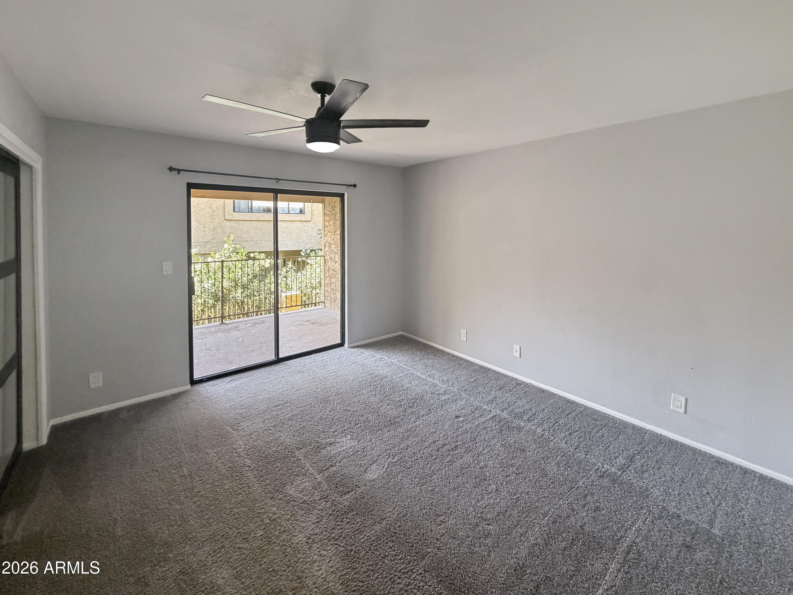 12635 N LA MONTANA Drive N 6