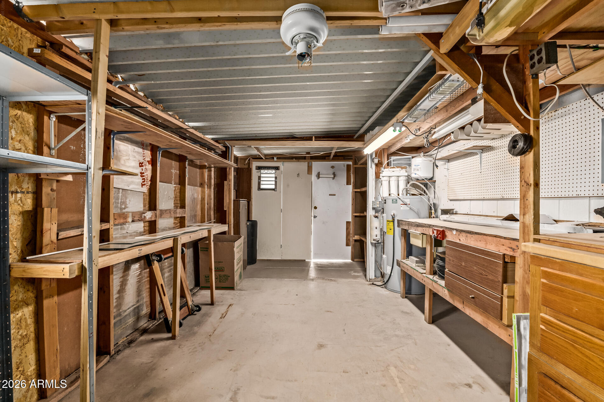 53 N MOUNTAIN Road 54