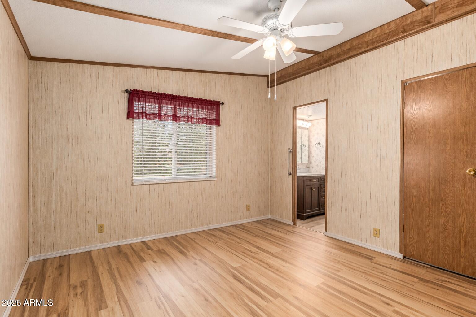 53 N MOUNTAIN Road 54