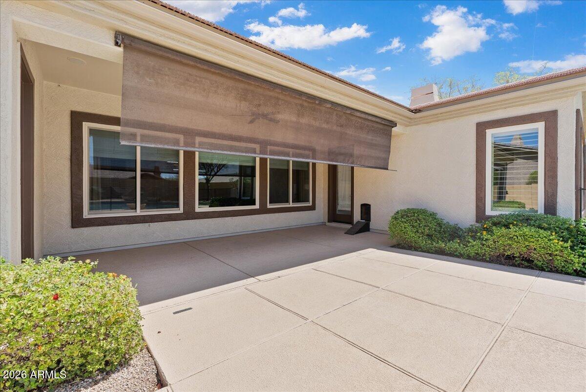17657 W WILLOW Drive