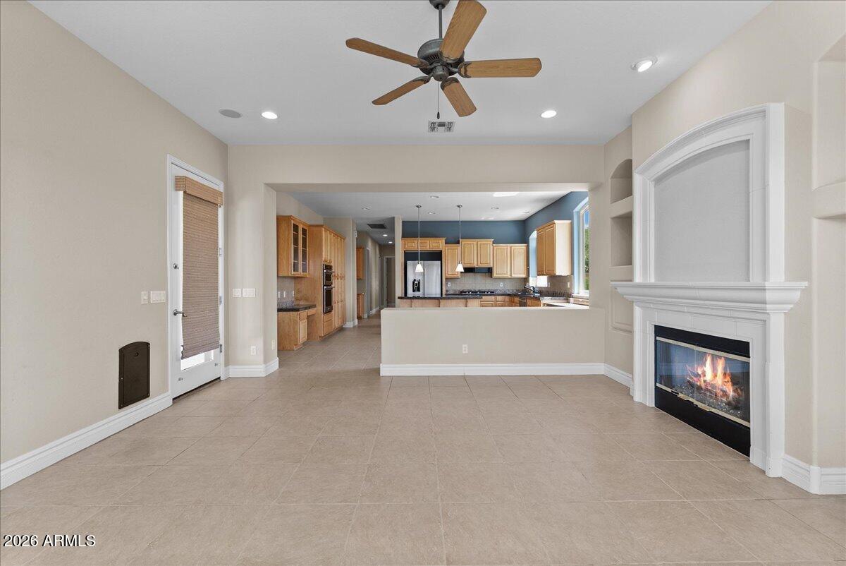 17657 W WILLOW Drive