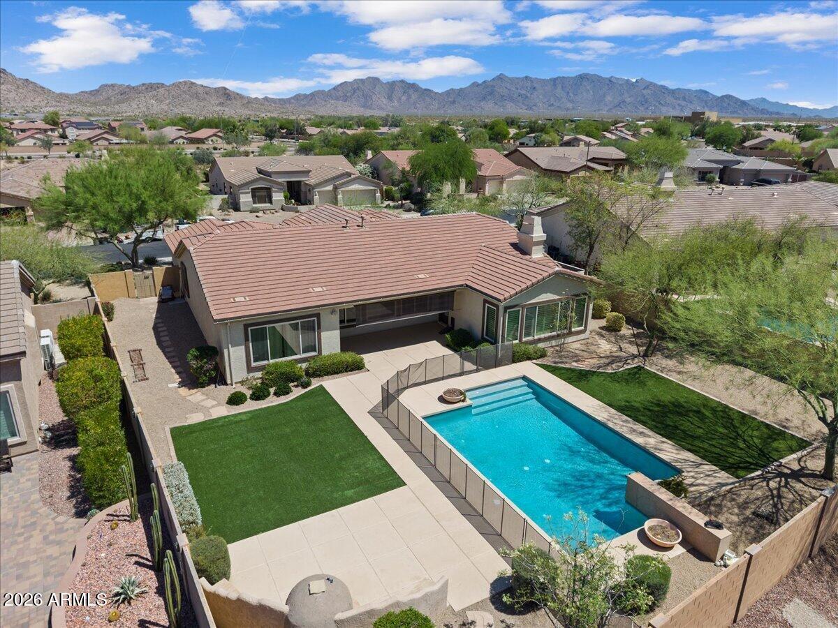 17657 W WILLOW Drive