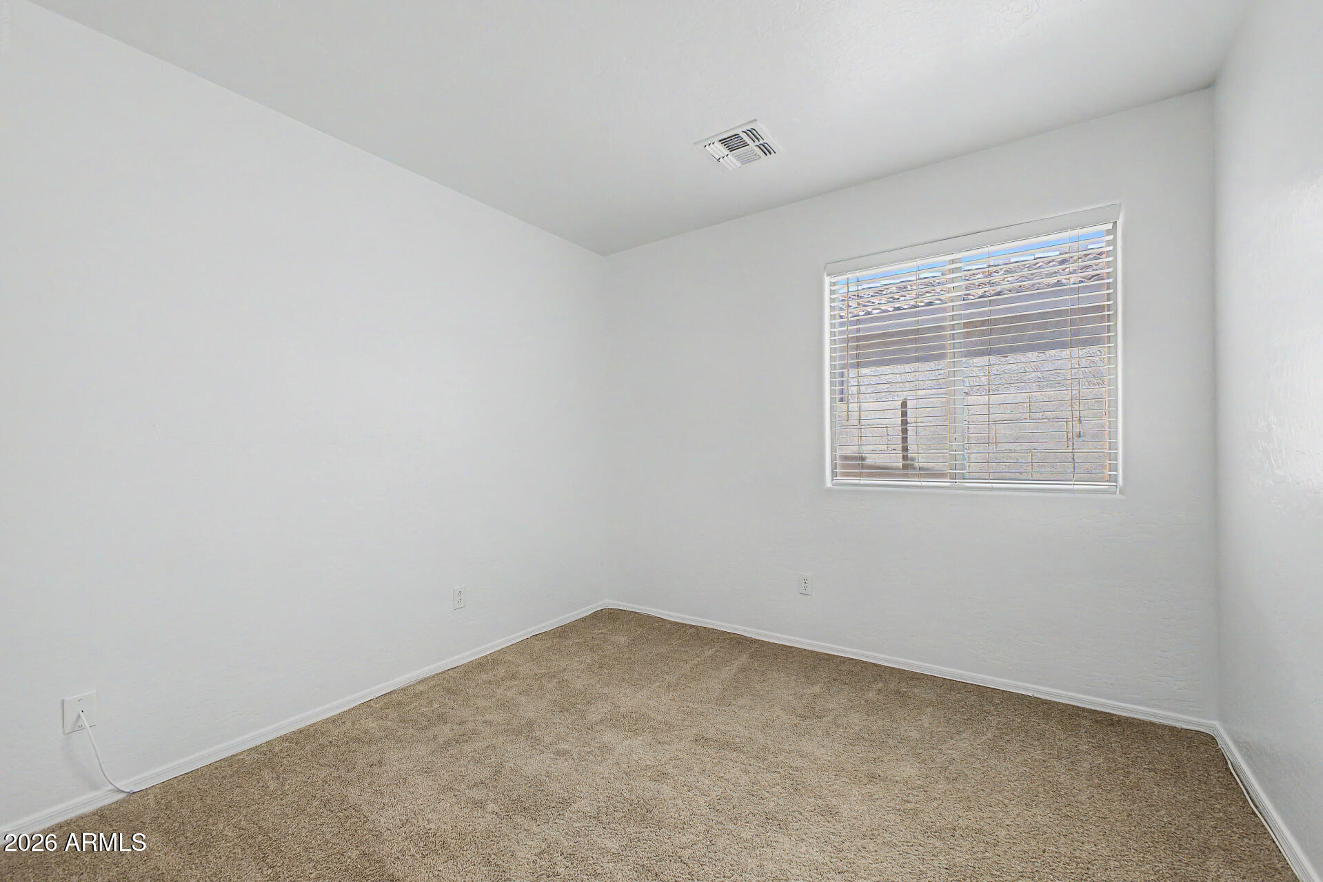 10809 W CAMBRIDGE Avenue