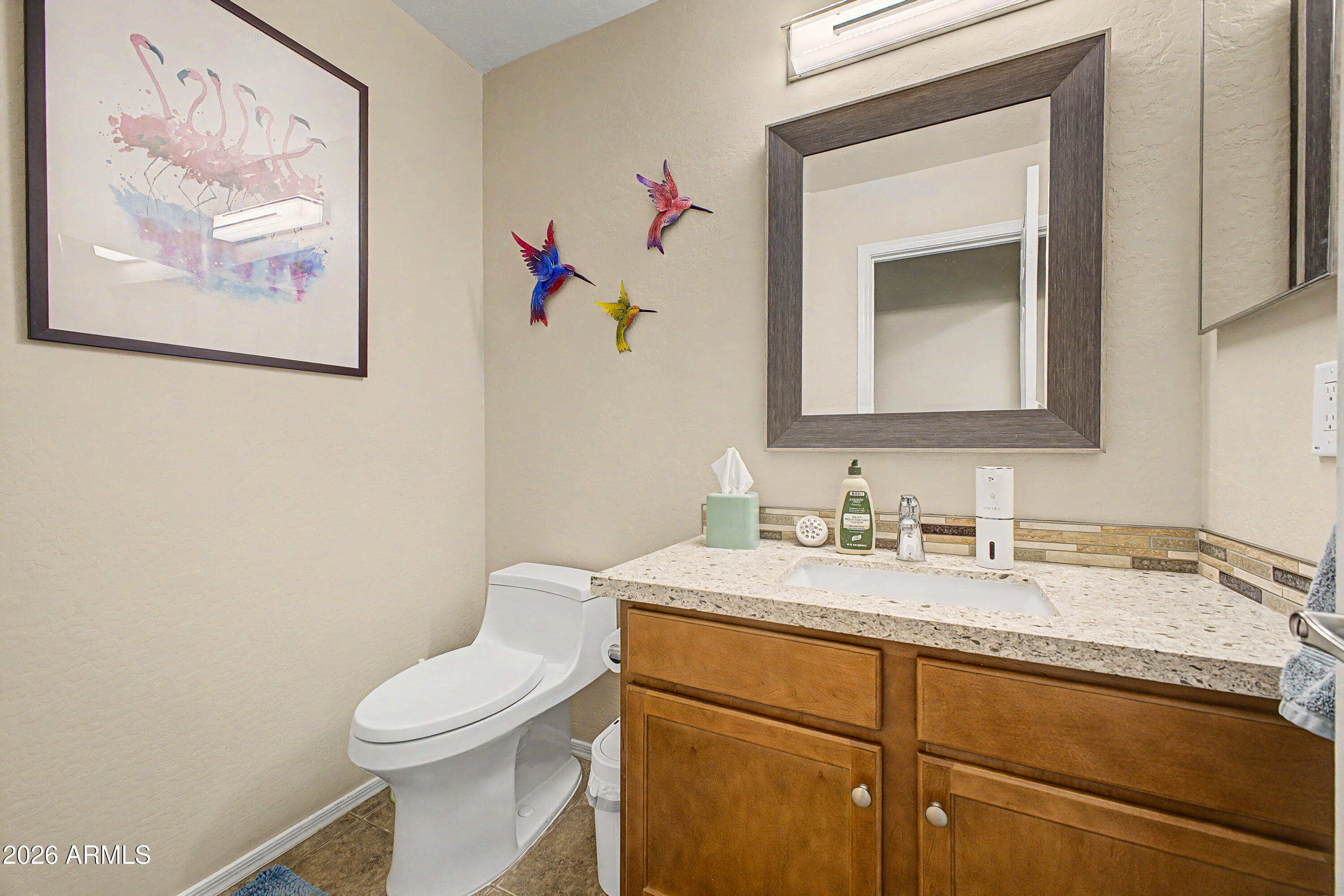 2803 W ANGEL Way