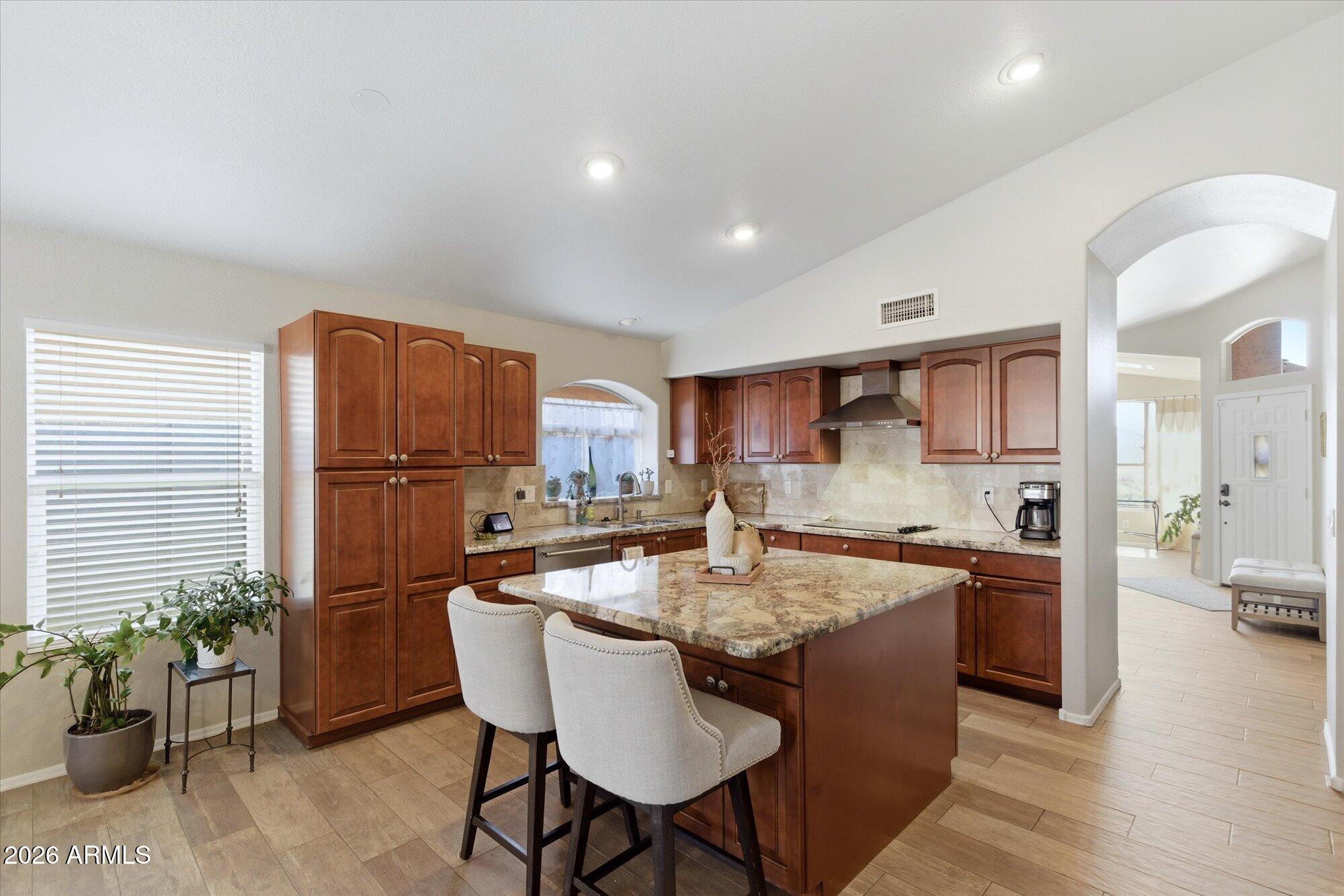 4712 E ADOBE Drive