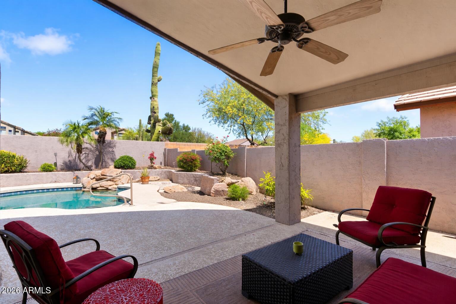 4712 E ADOBE Drive