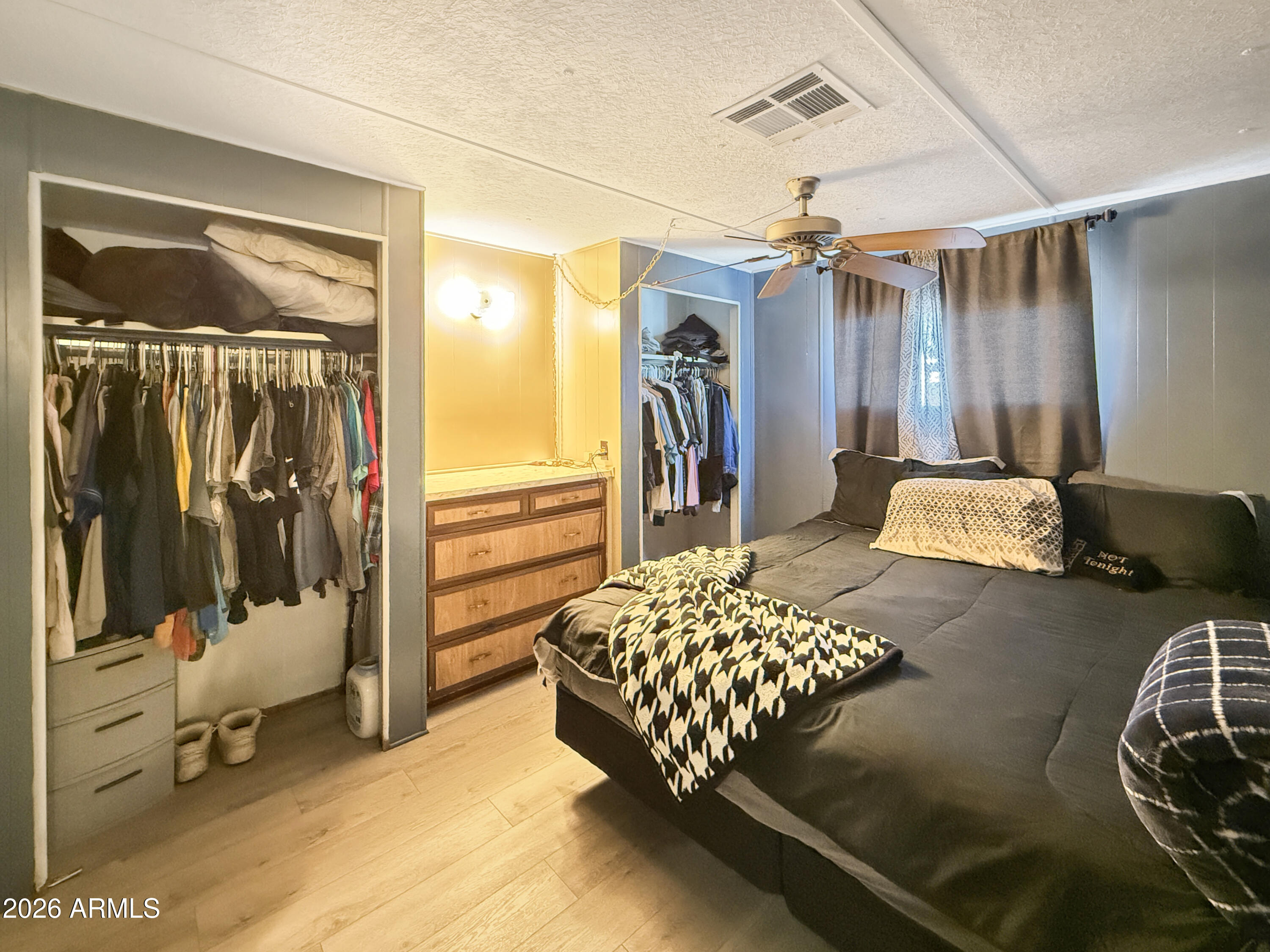 2050 W DUNLAP Avenue B149