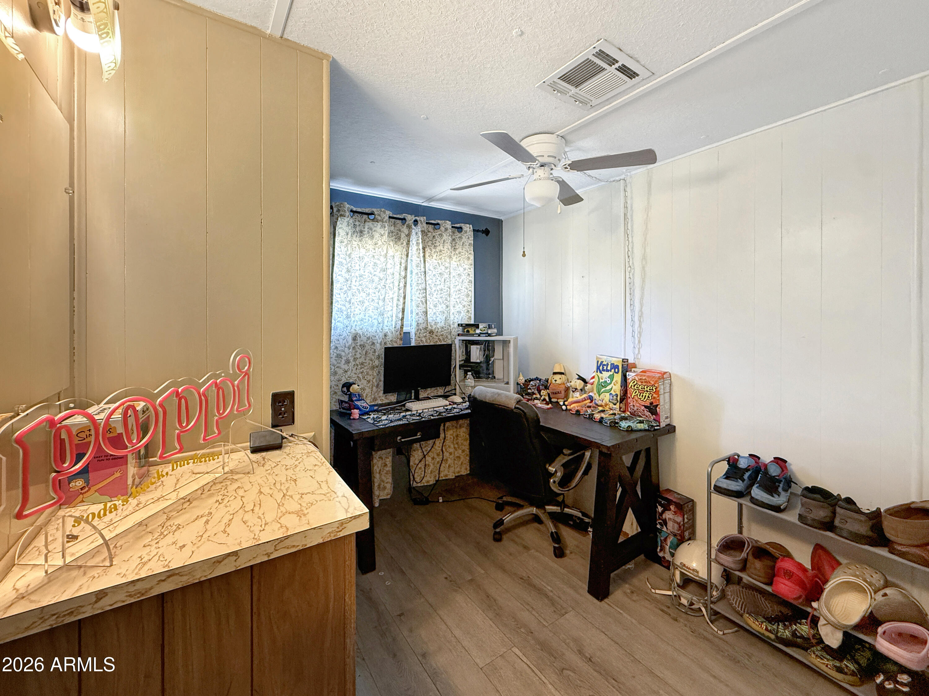 2050 W DUNLAP Avenue B149