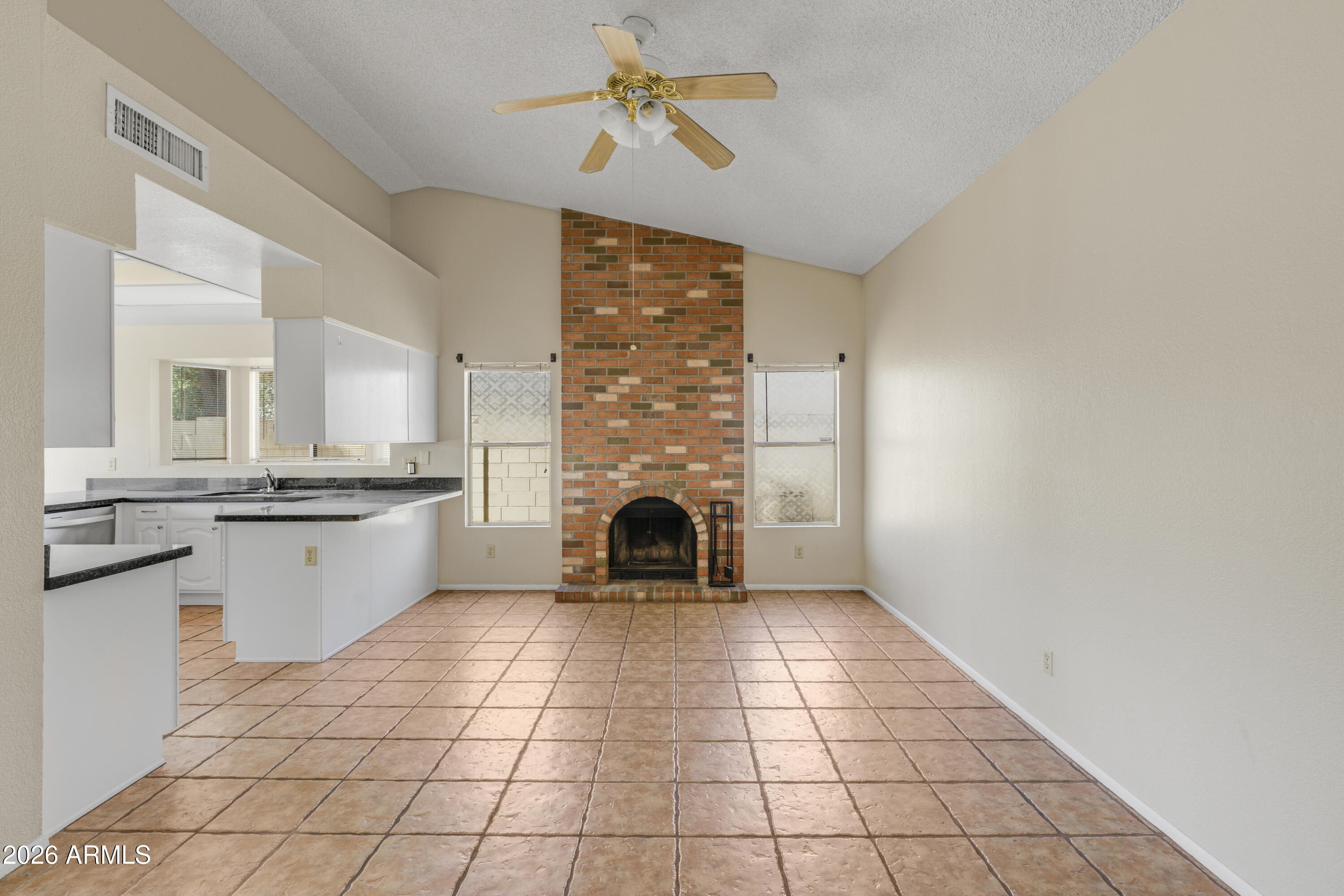8119 W CORRINE Drive