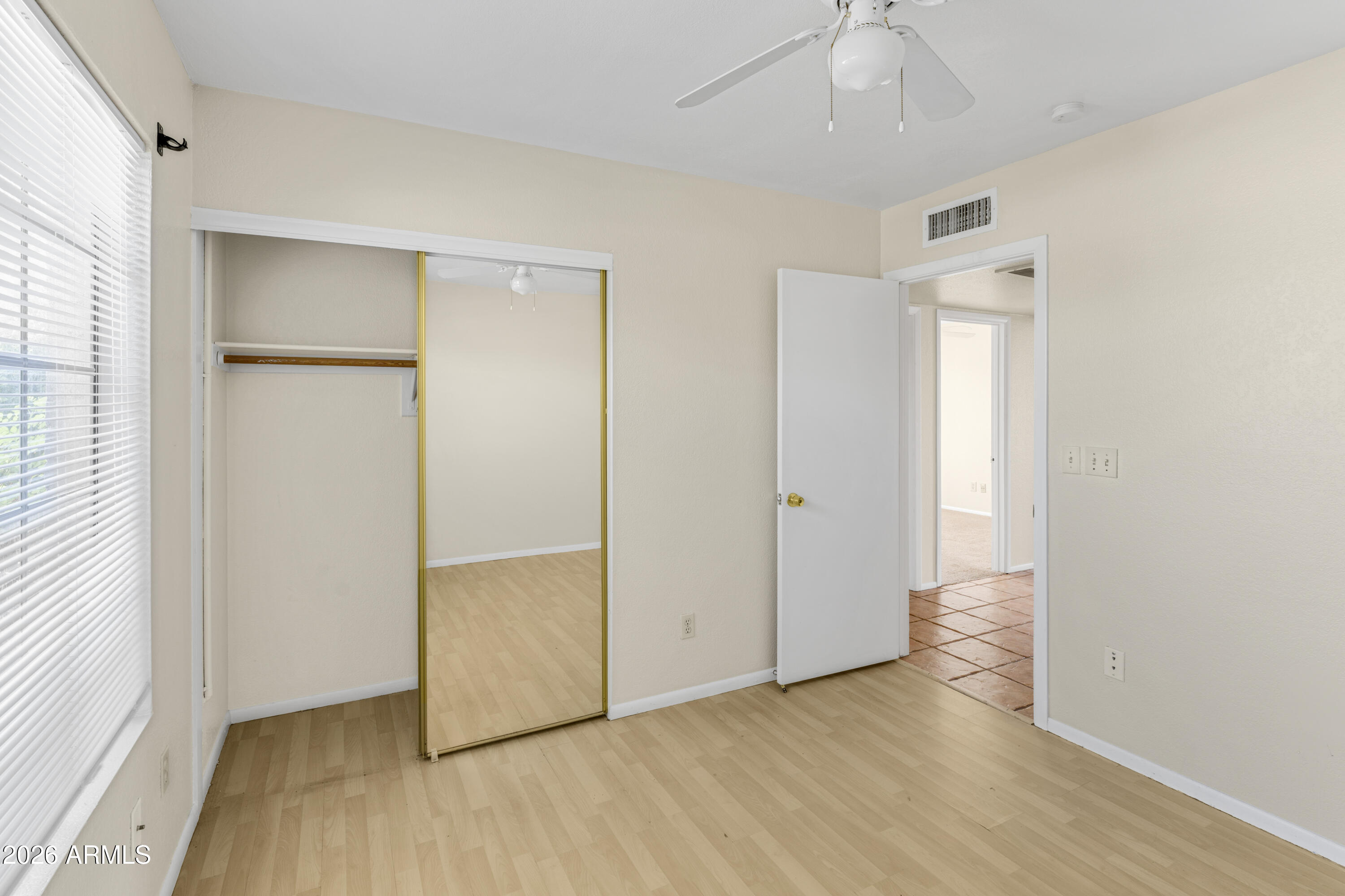 8119 W CORRINE Drive
