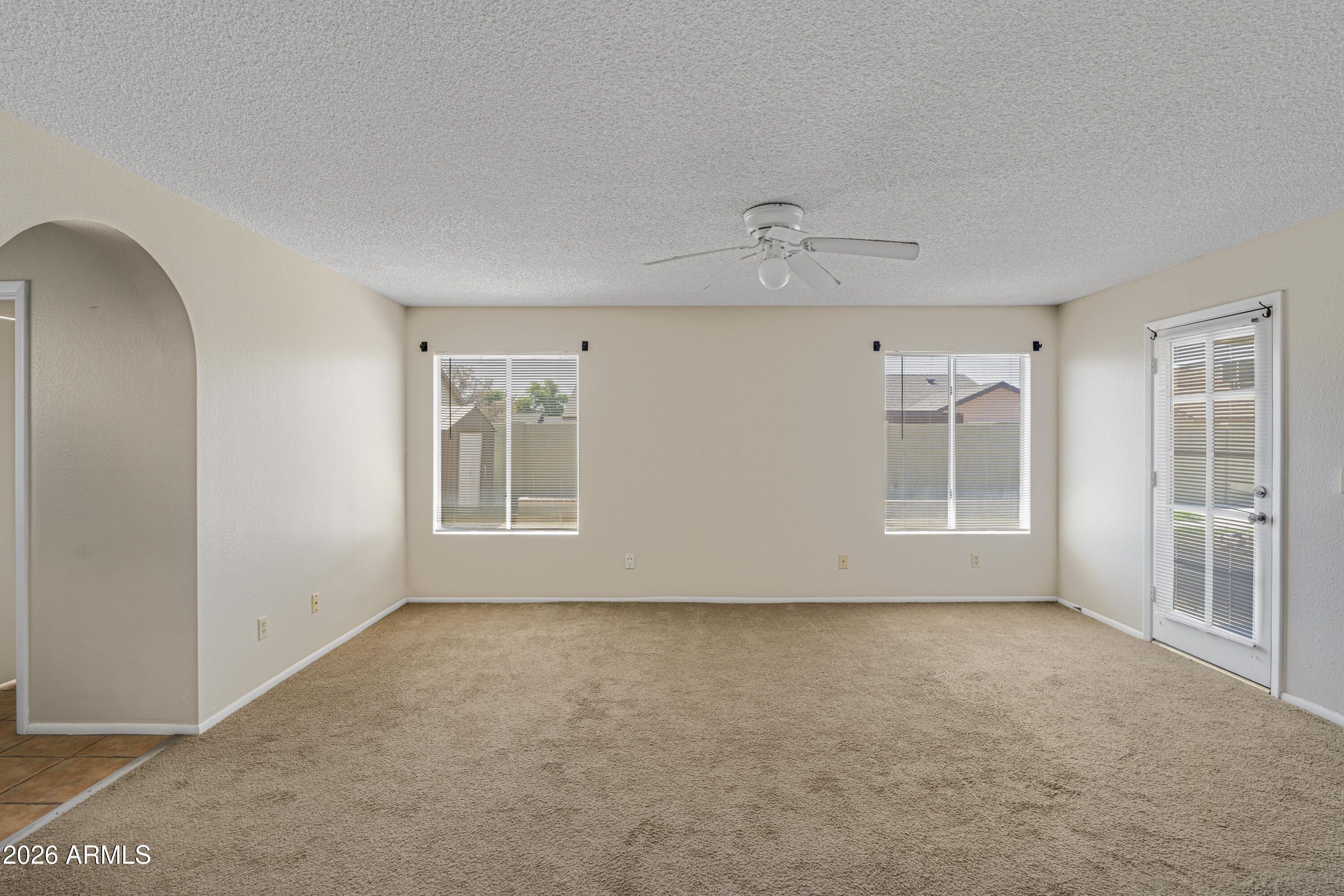 8119 W CORRINE Drive