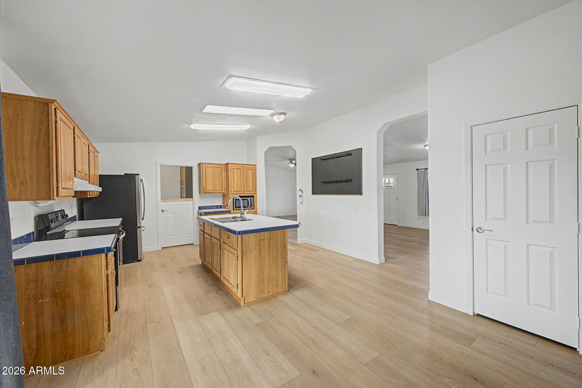 28732 N BRYCE Trail
