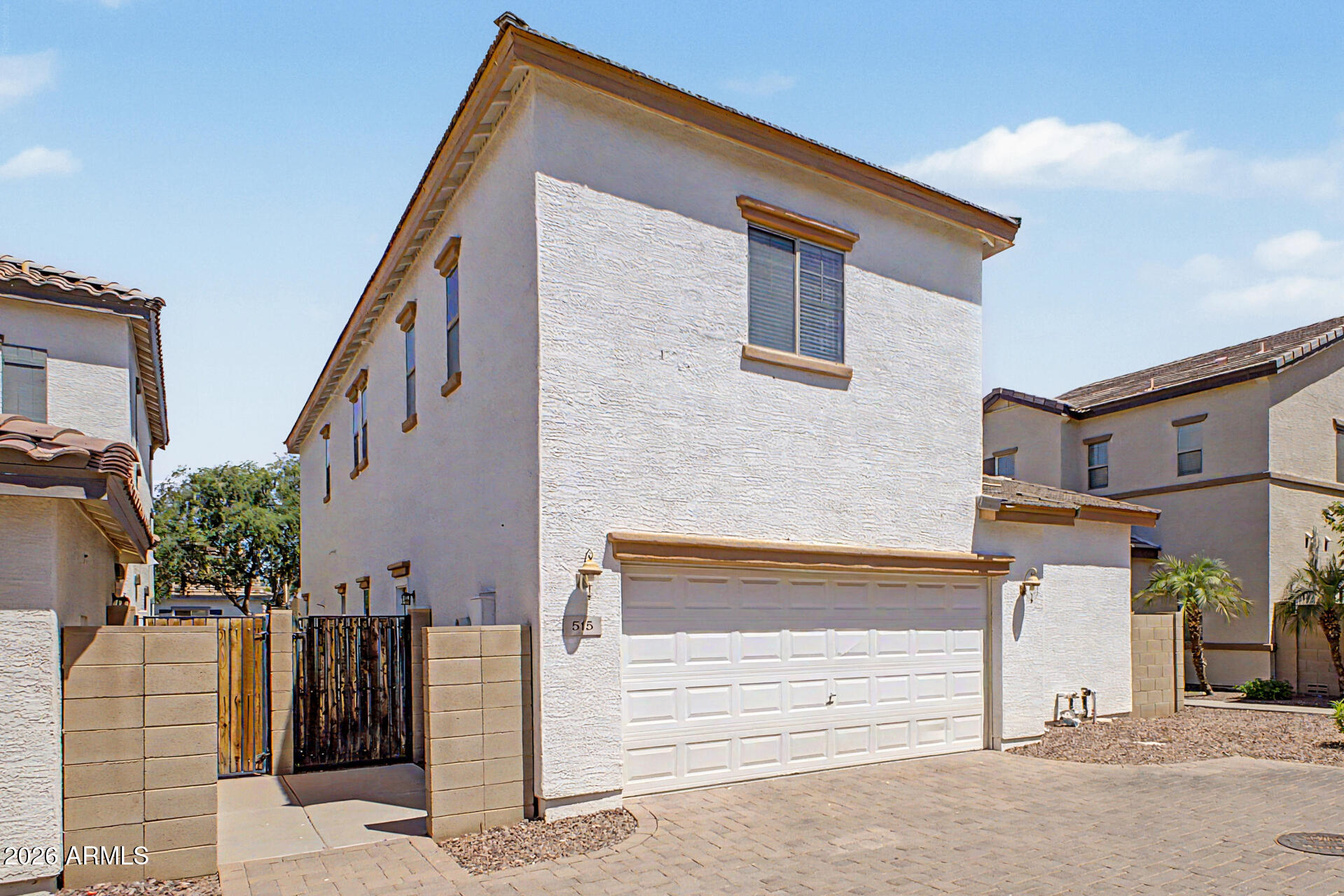 515 N CITRUS Lane