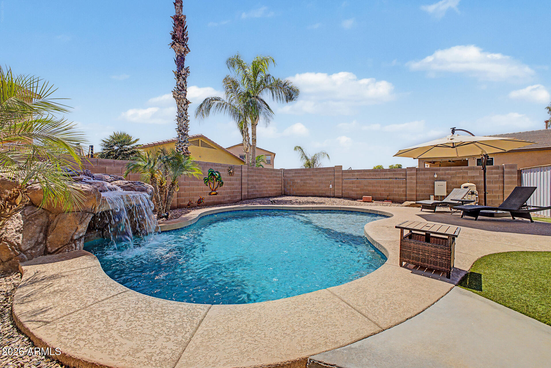 42605 W ROSALIA Drive