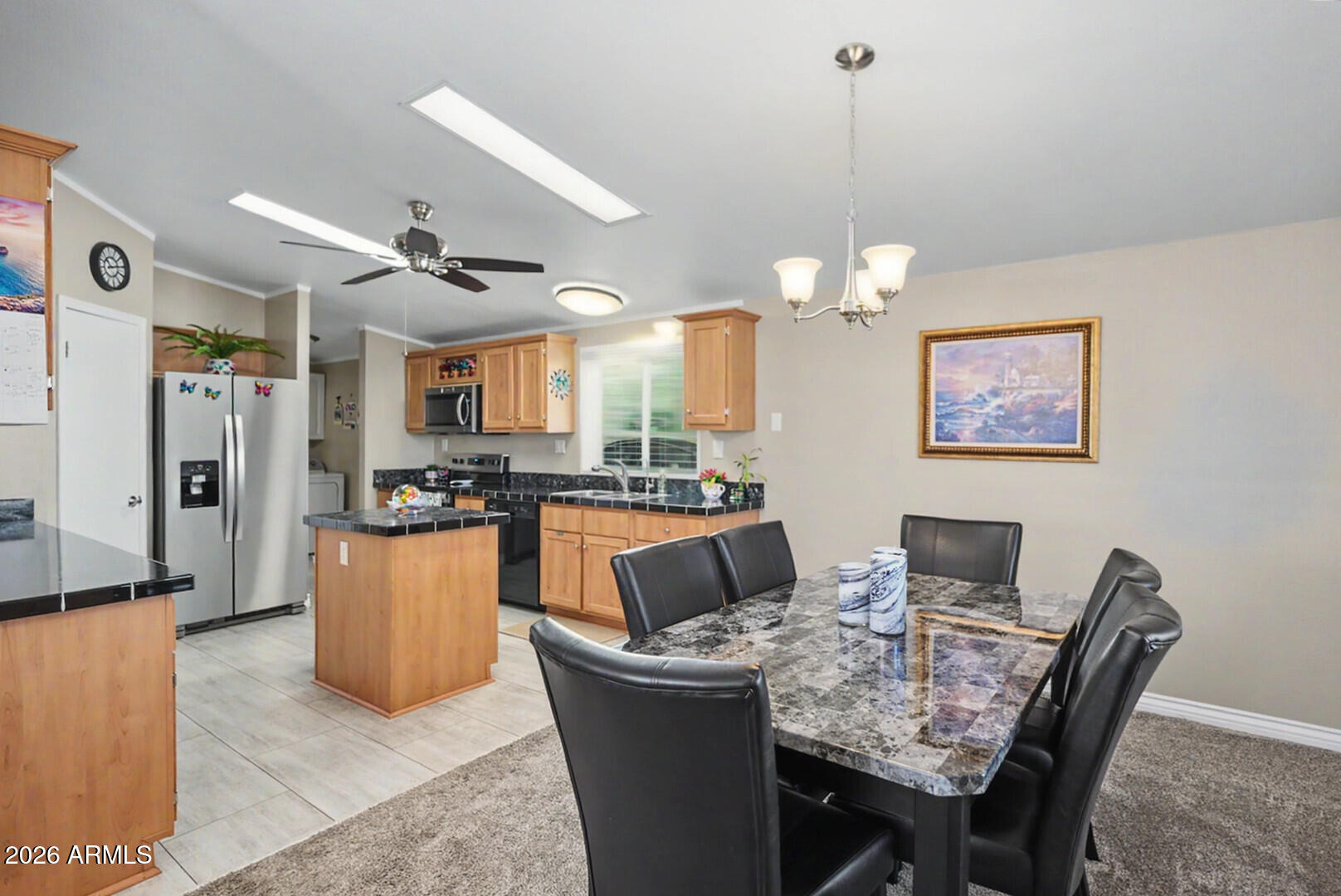 201 S GREENFIELD Road 211