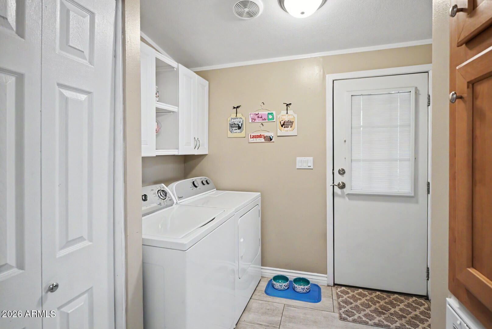 201 S GREENFIELD Road 211