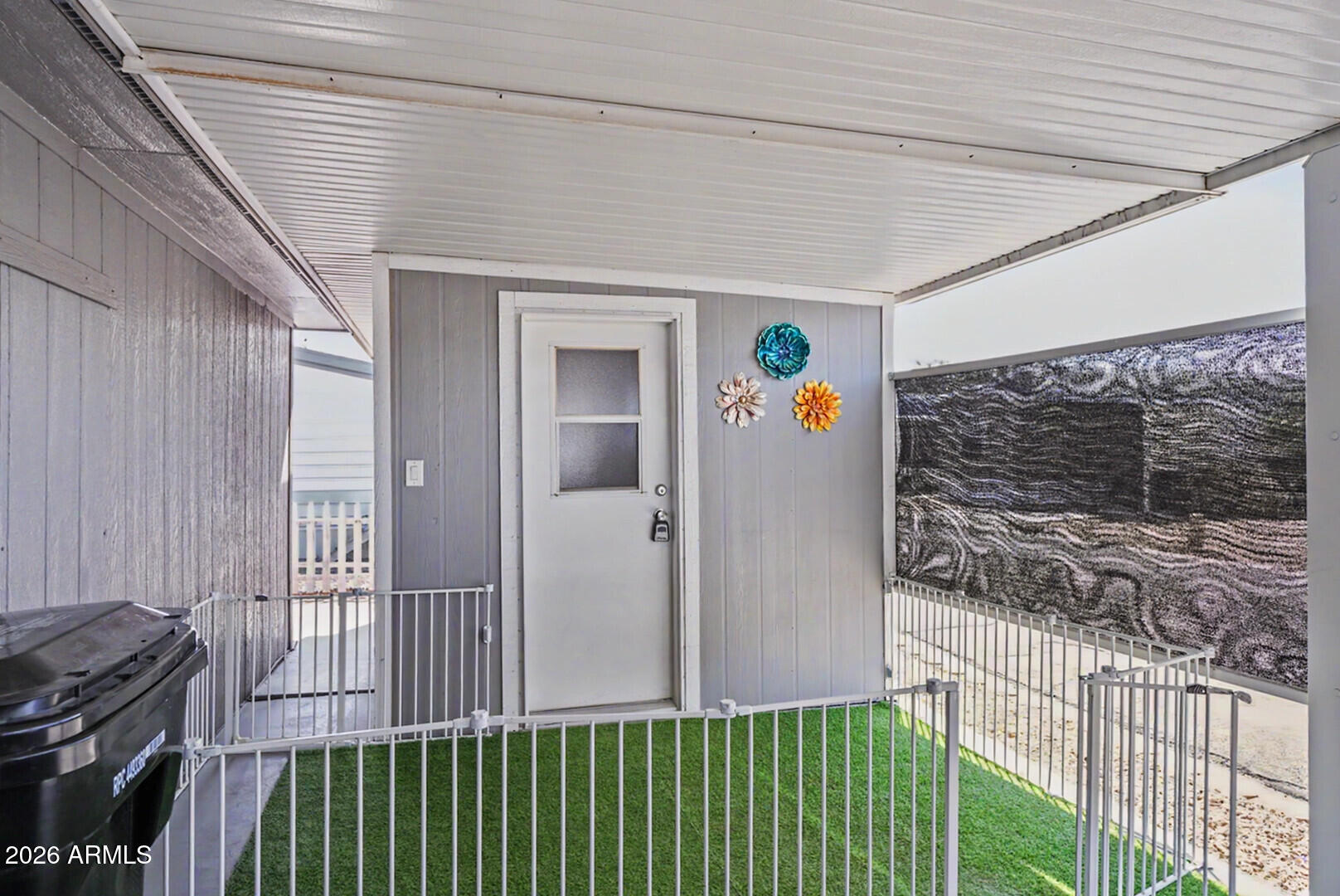 201 S GREENFIELD Road 211