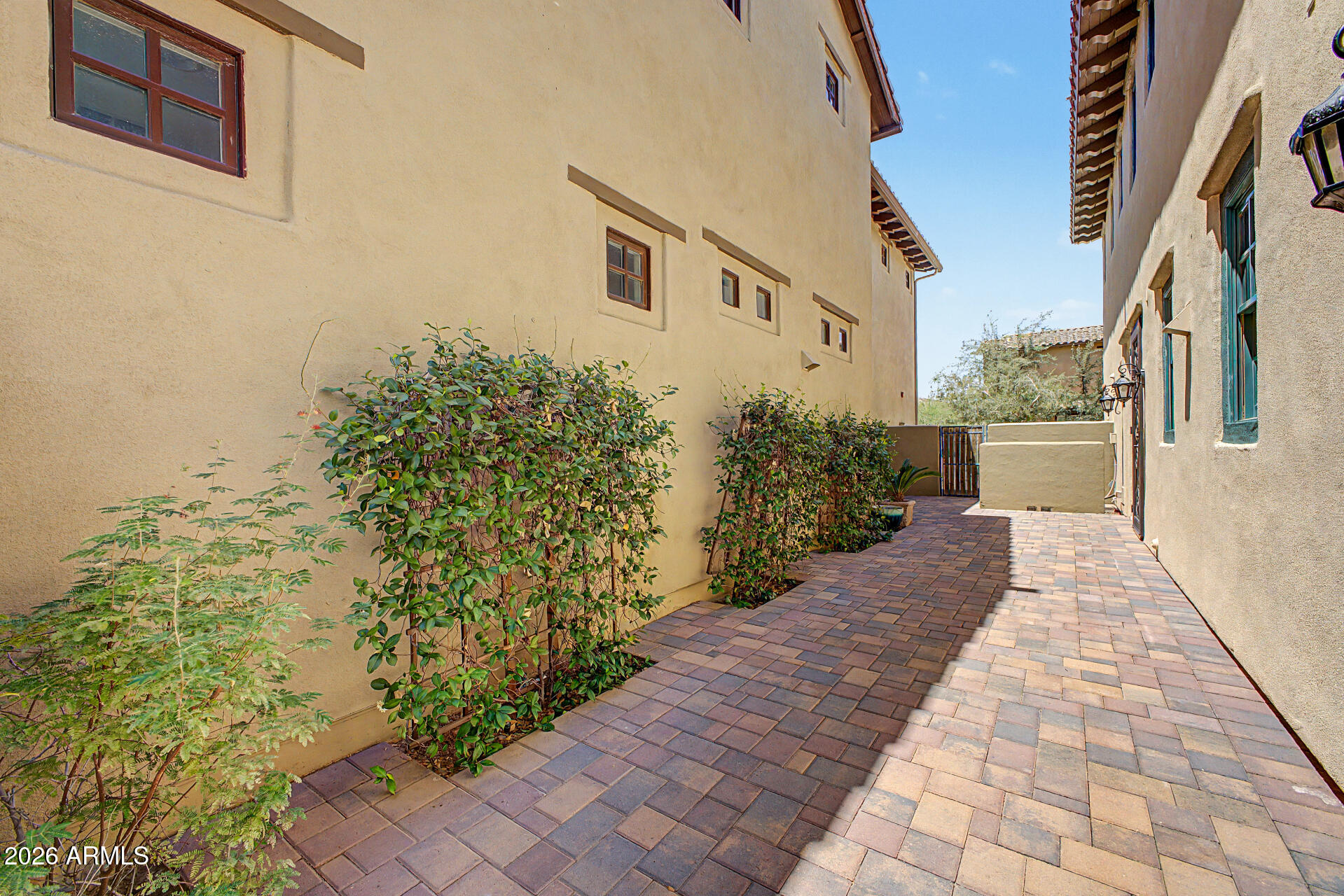 3510 E LAKEWOOD Parkway 115