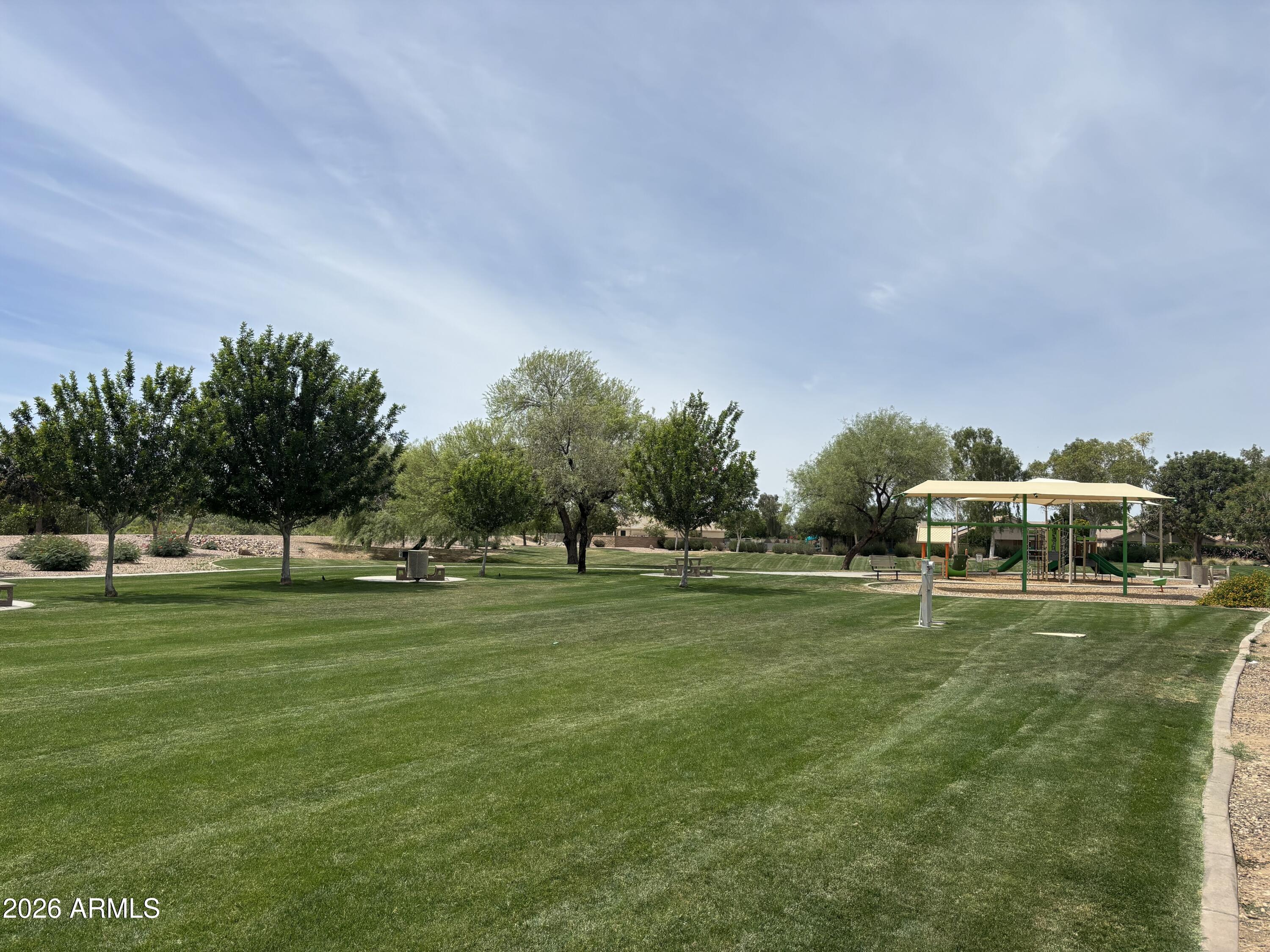 21063 E CALLE DE FLORES