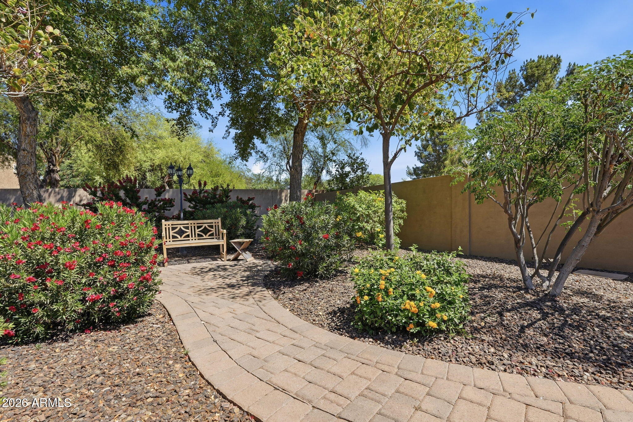 2193 E COCONINO Place