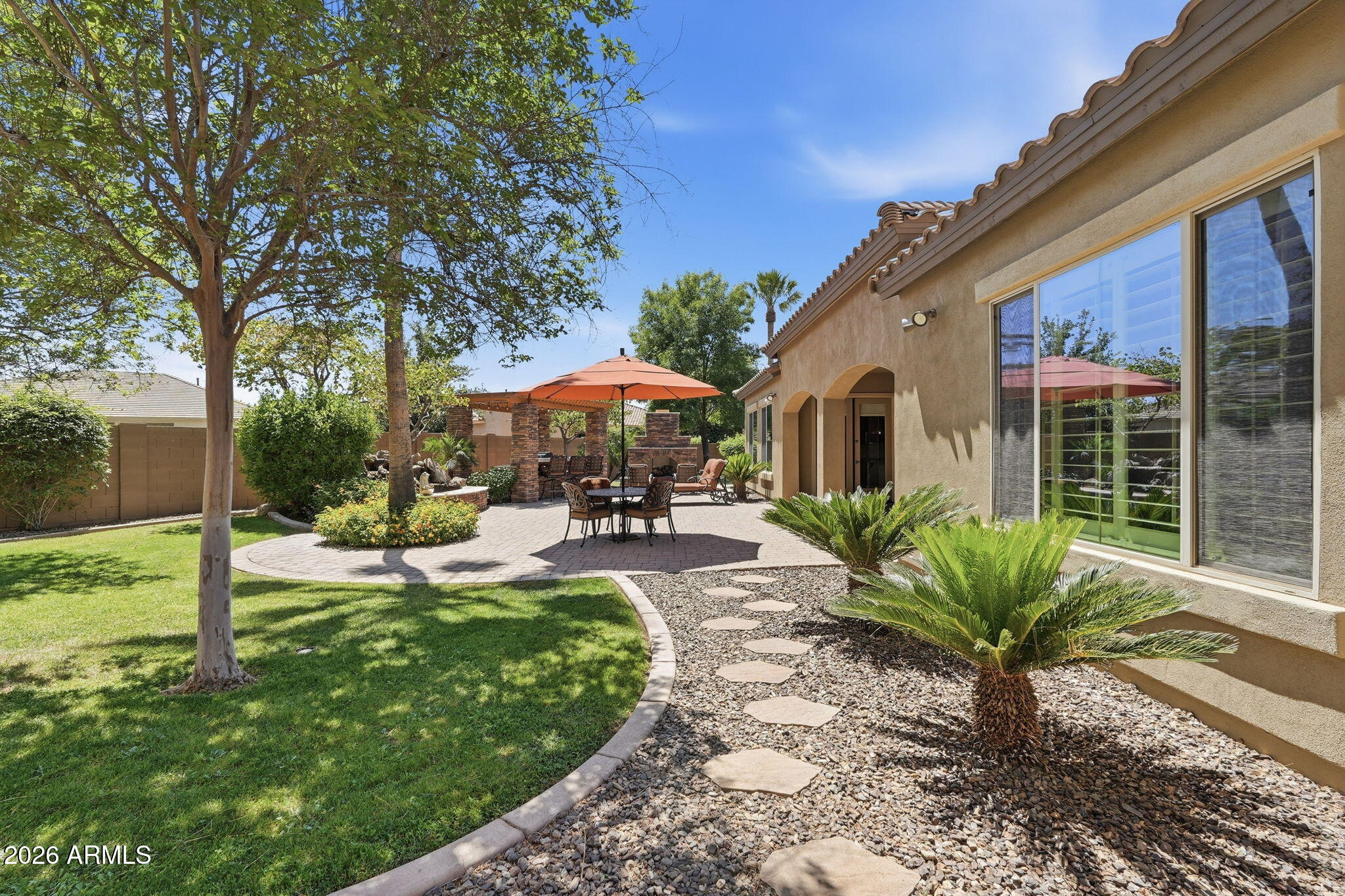 2193 E COCONINO Place