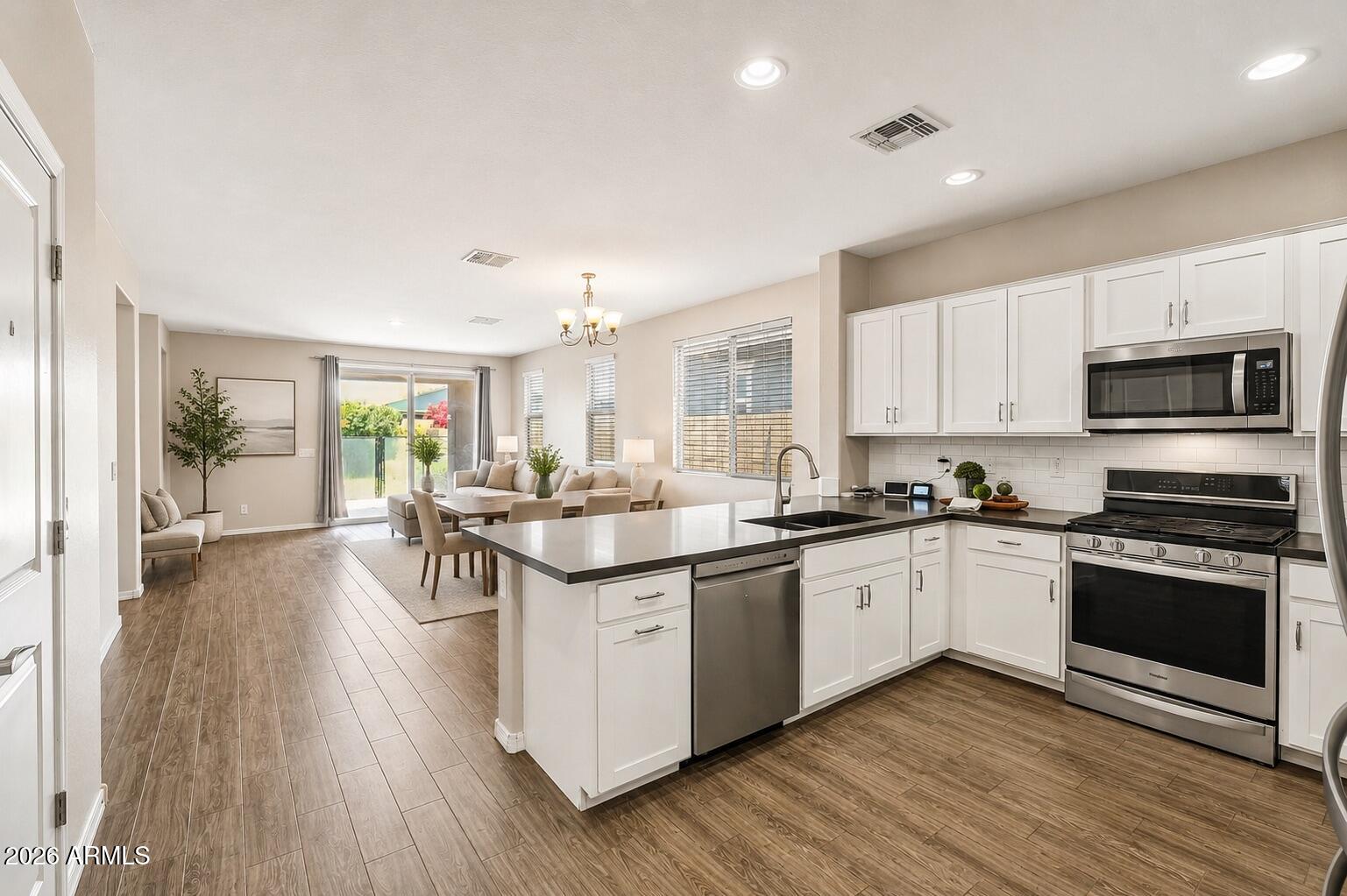 9436 W WILLOW BEND Lane