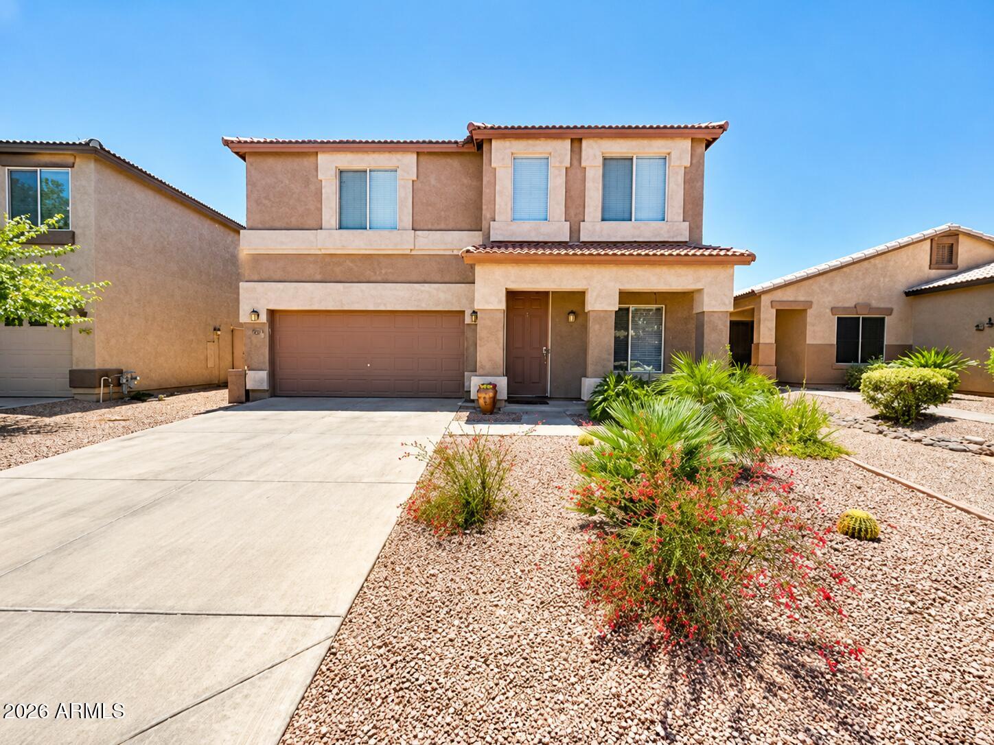 967 E DESERT SPRINGS Way