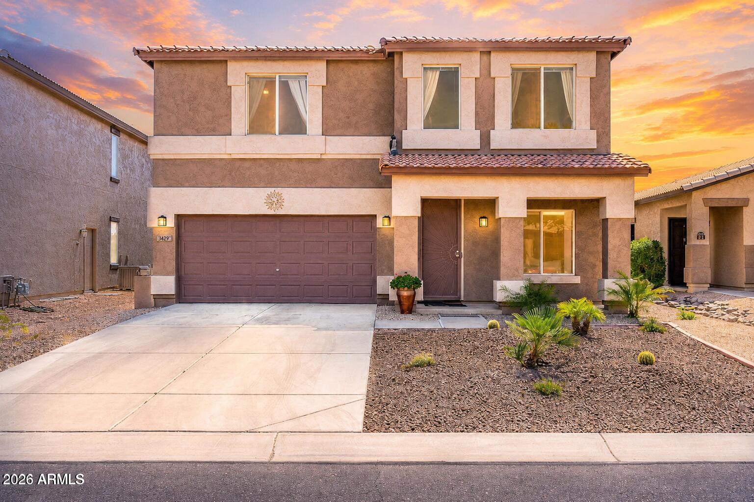 967 E DESERT SPRINGS Way