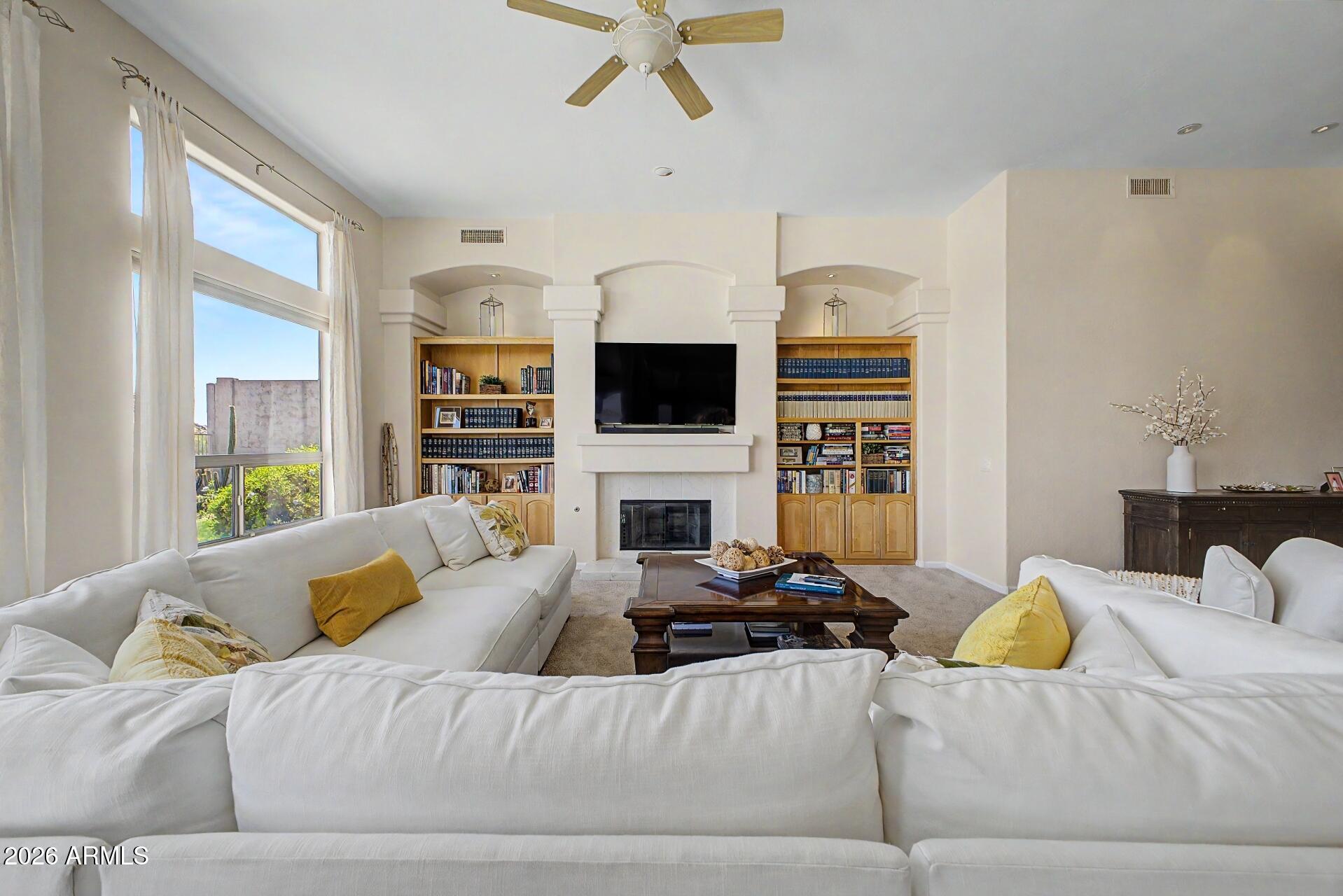 11521 E DESERT HOLLY Drive