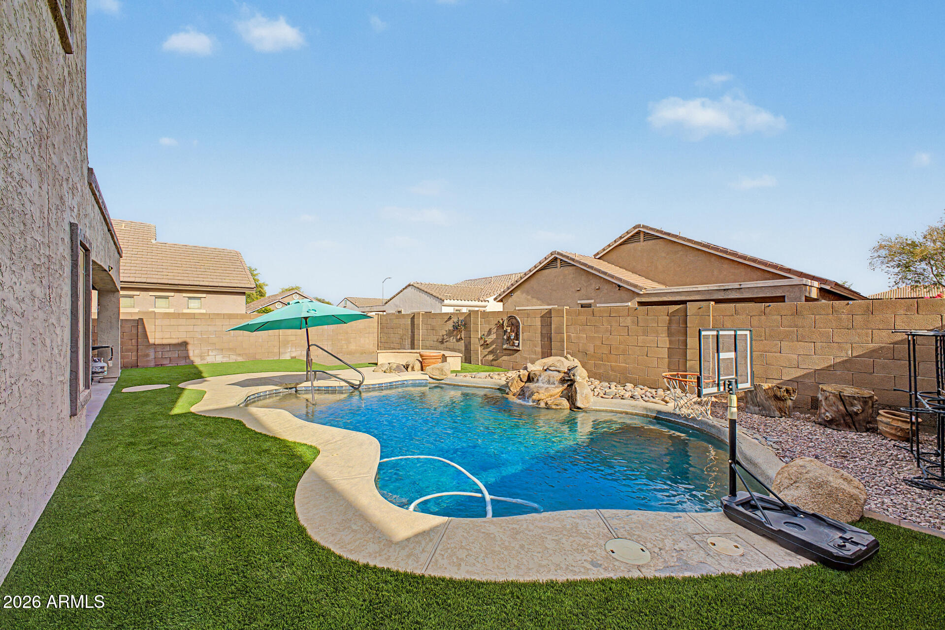 17399 W YAVAPAI Street