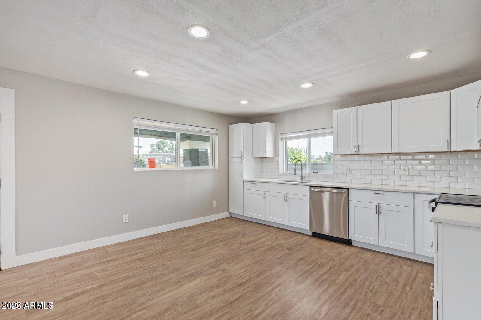 231 S 1ST Street