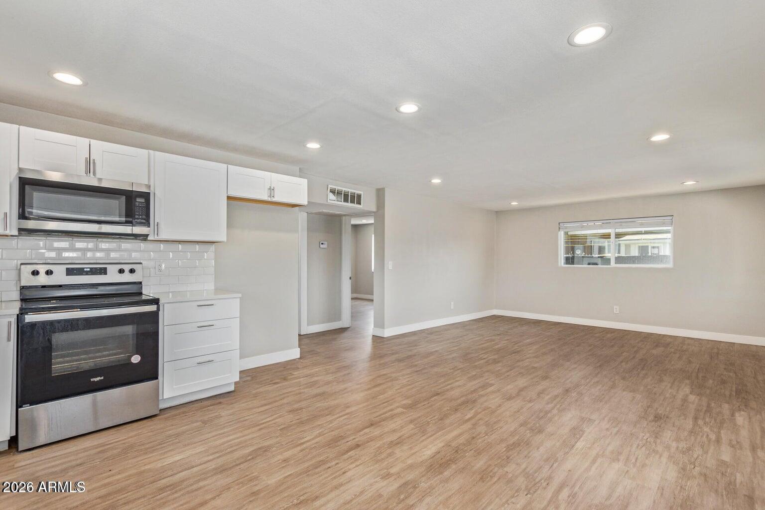 231 S 1ST Street