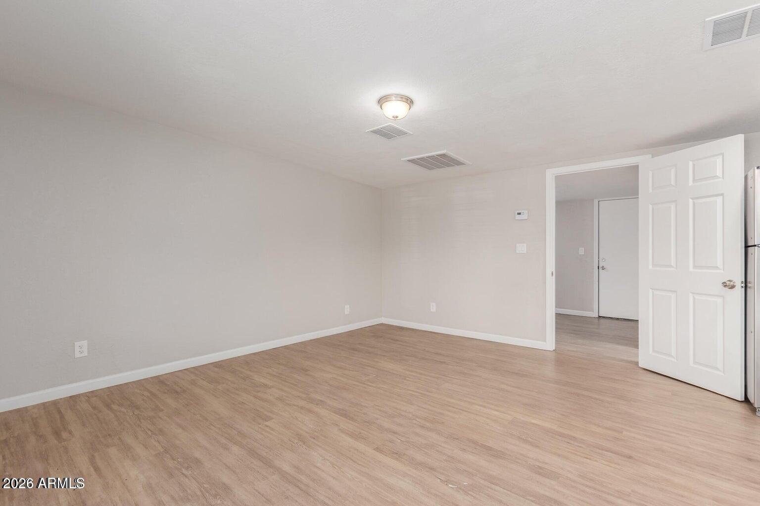 231 S 1ST Street