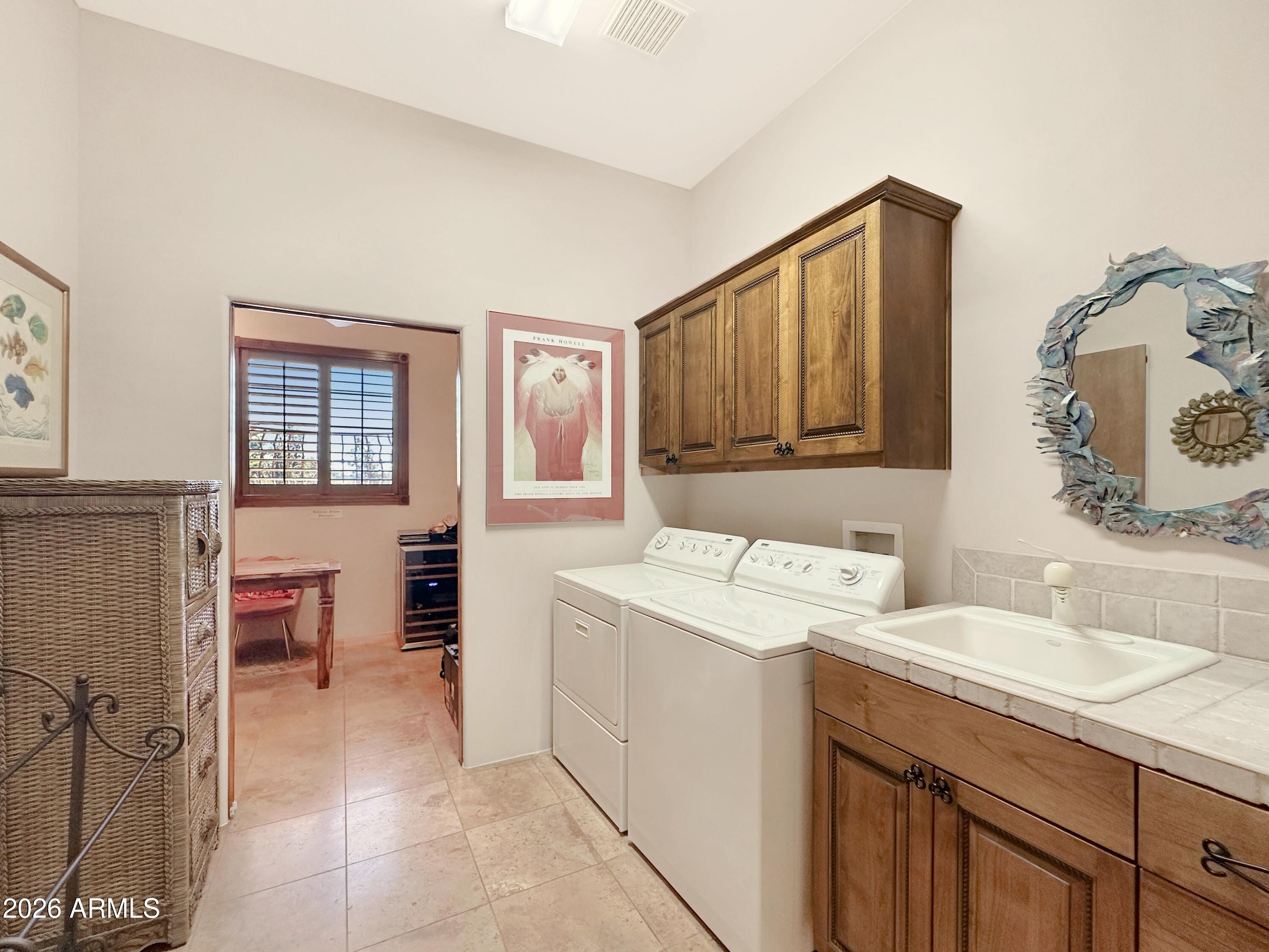 2235 E Mule Deer Road