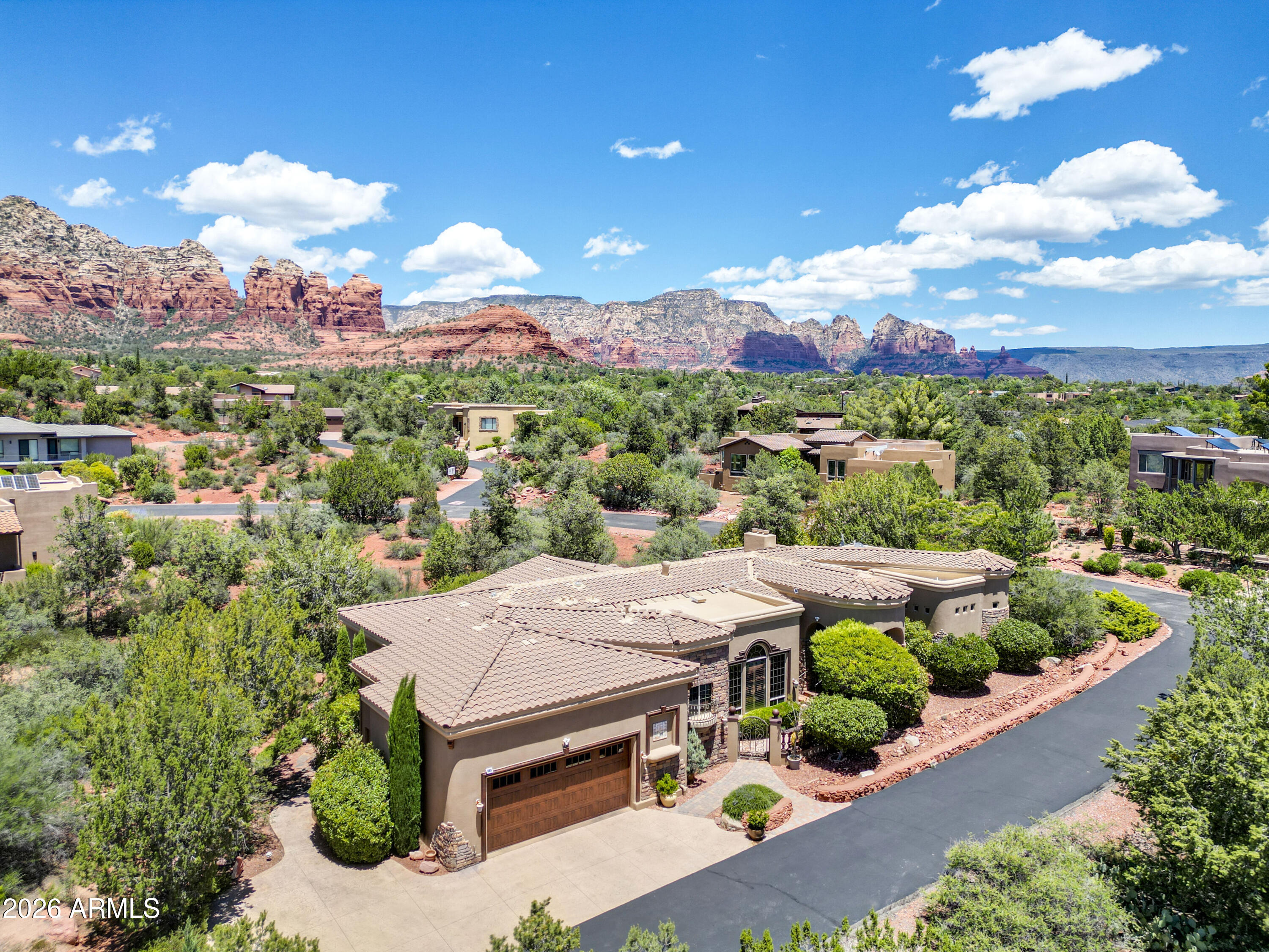 2235 E Mule Deer Road
