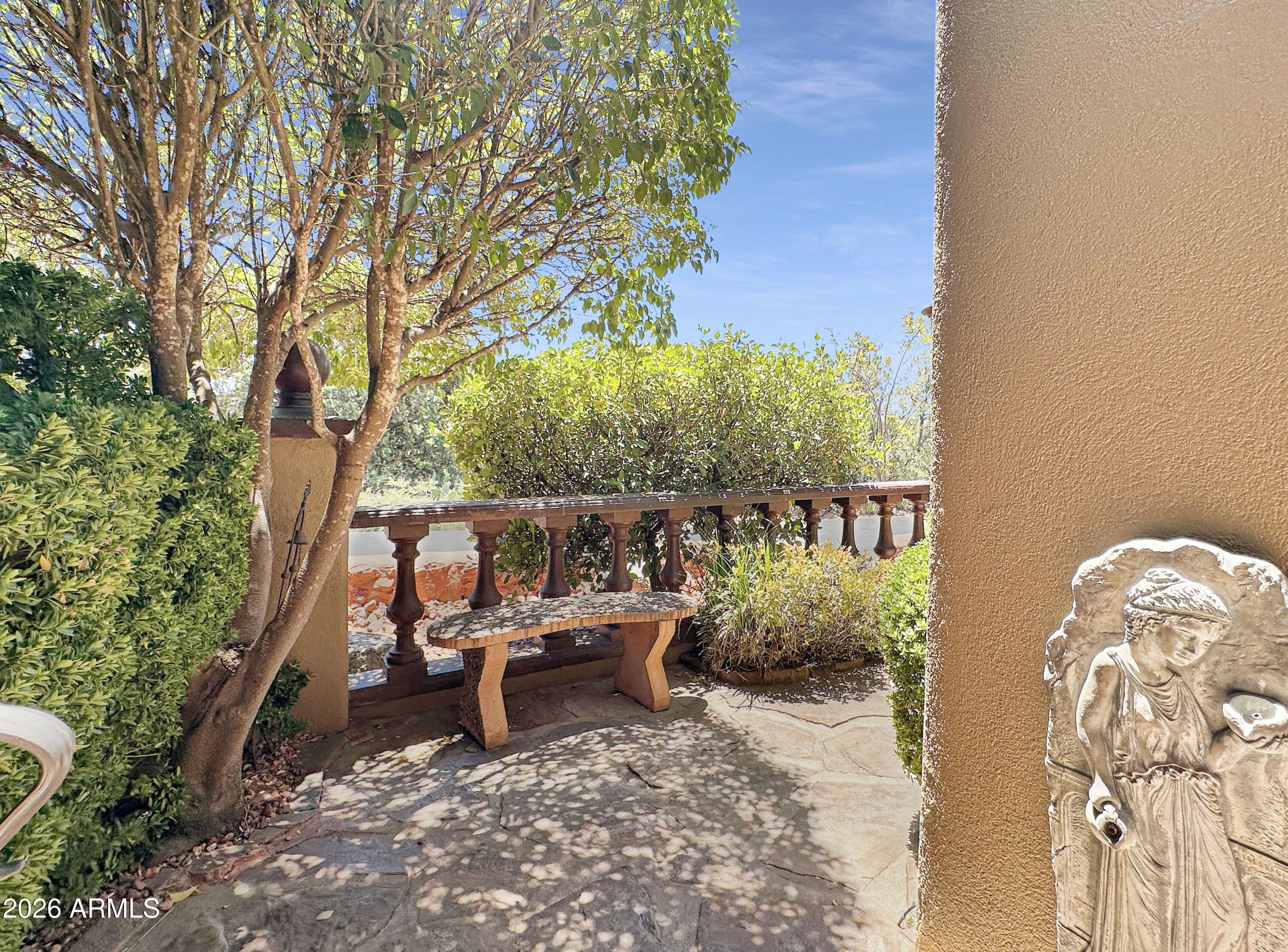 2235 E Mule Deer Road