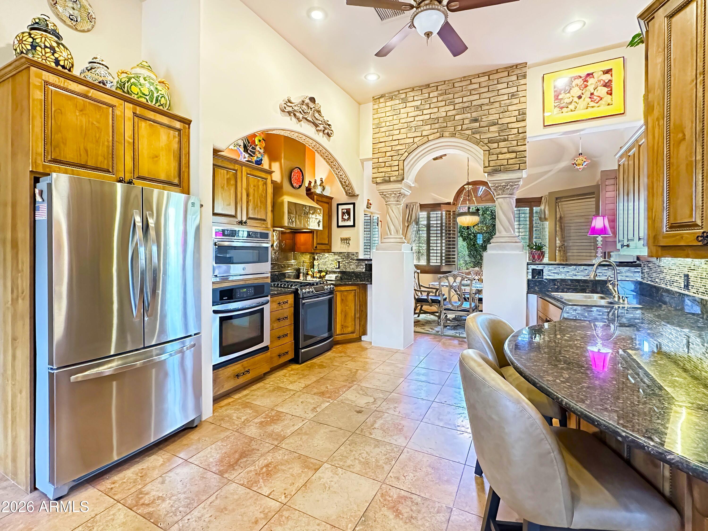 2235 E Mule Deer Road