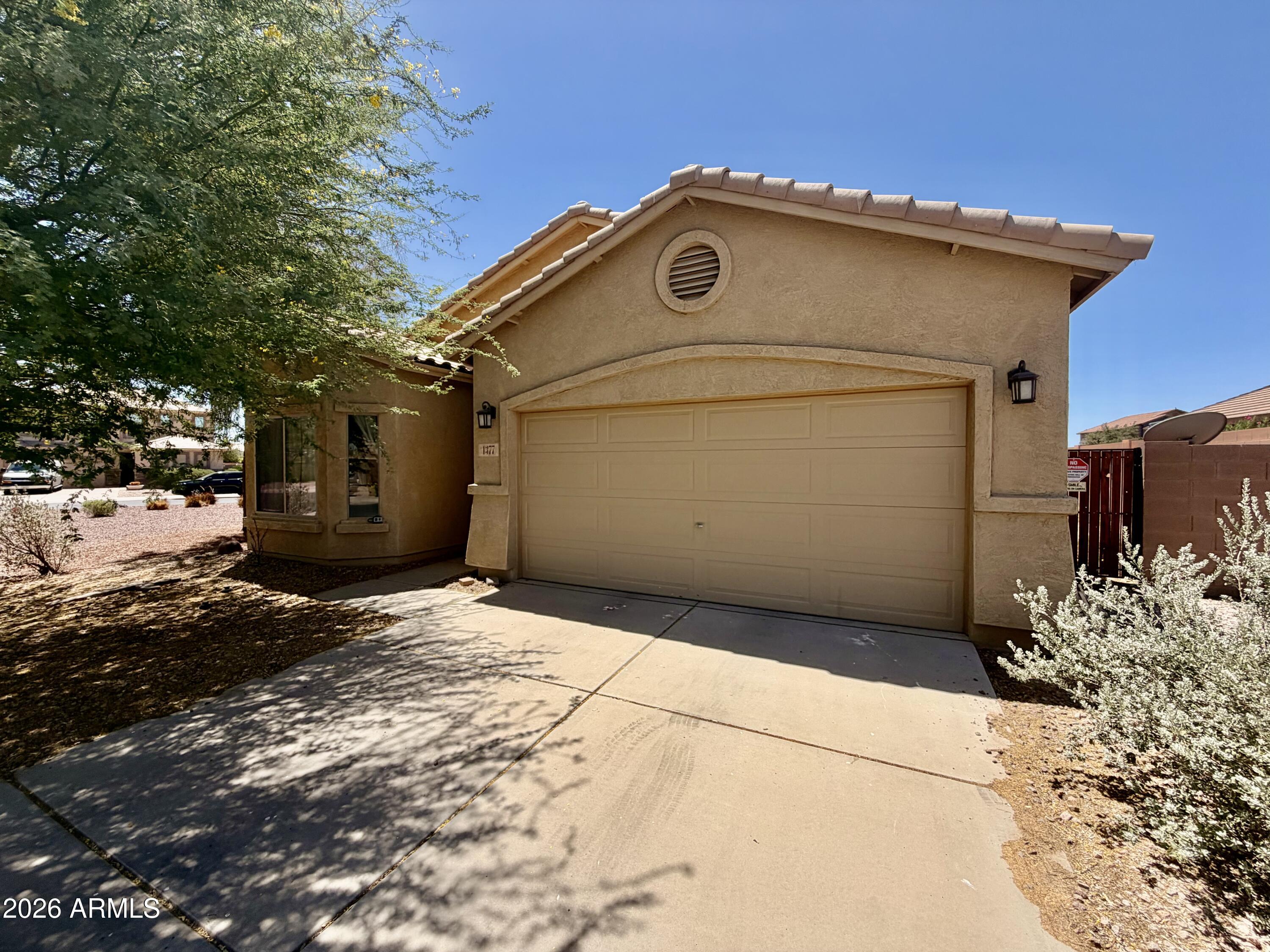 1377 E LINDA Drive