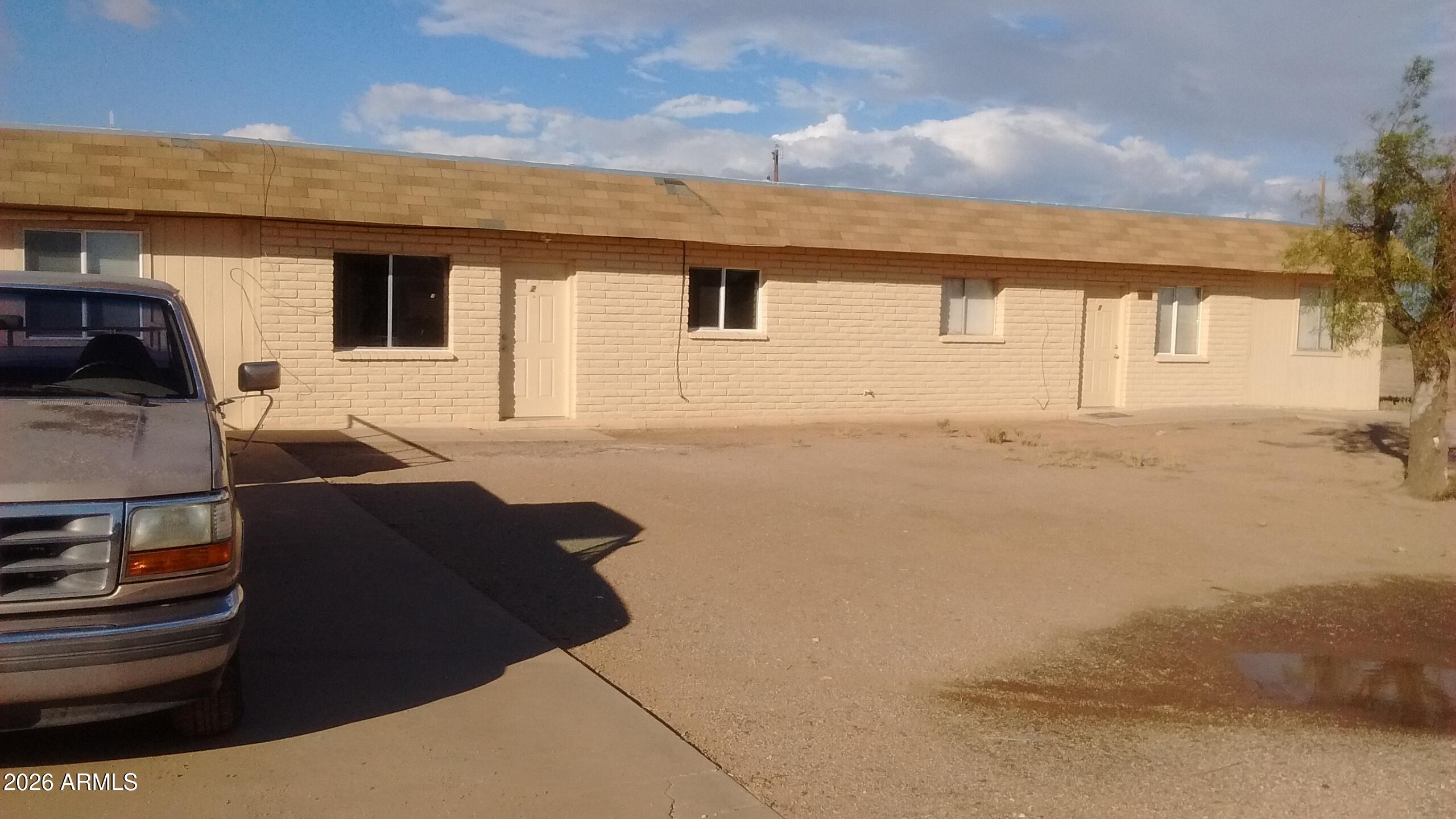 4215 N MAVERICK Drive