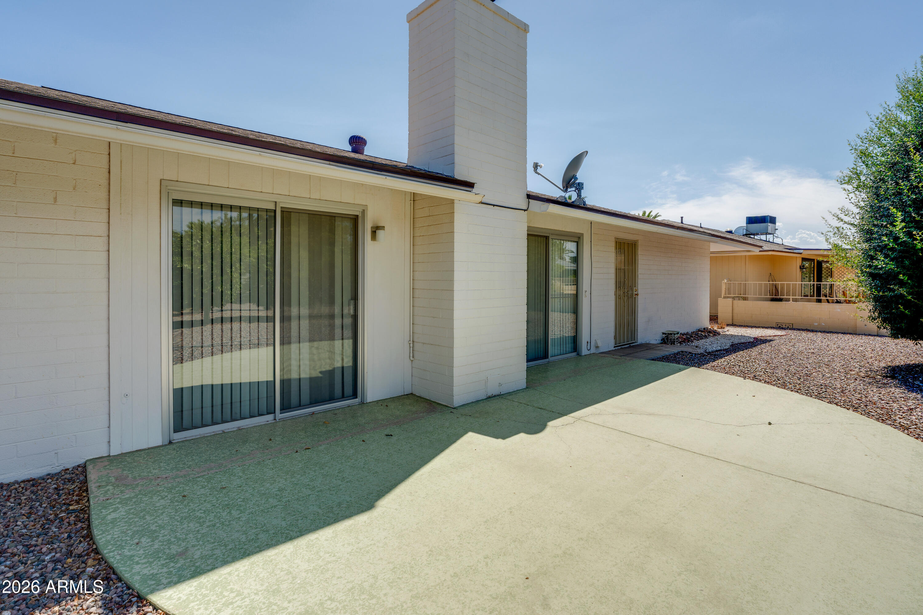 10551 W PRAIRIE HILLS Circle