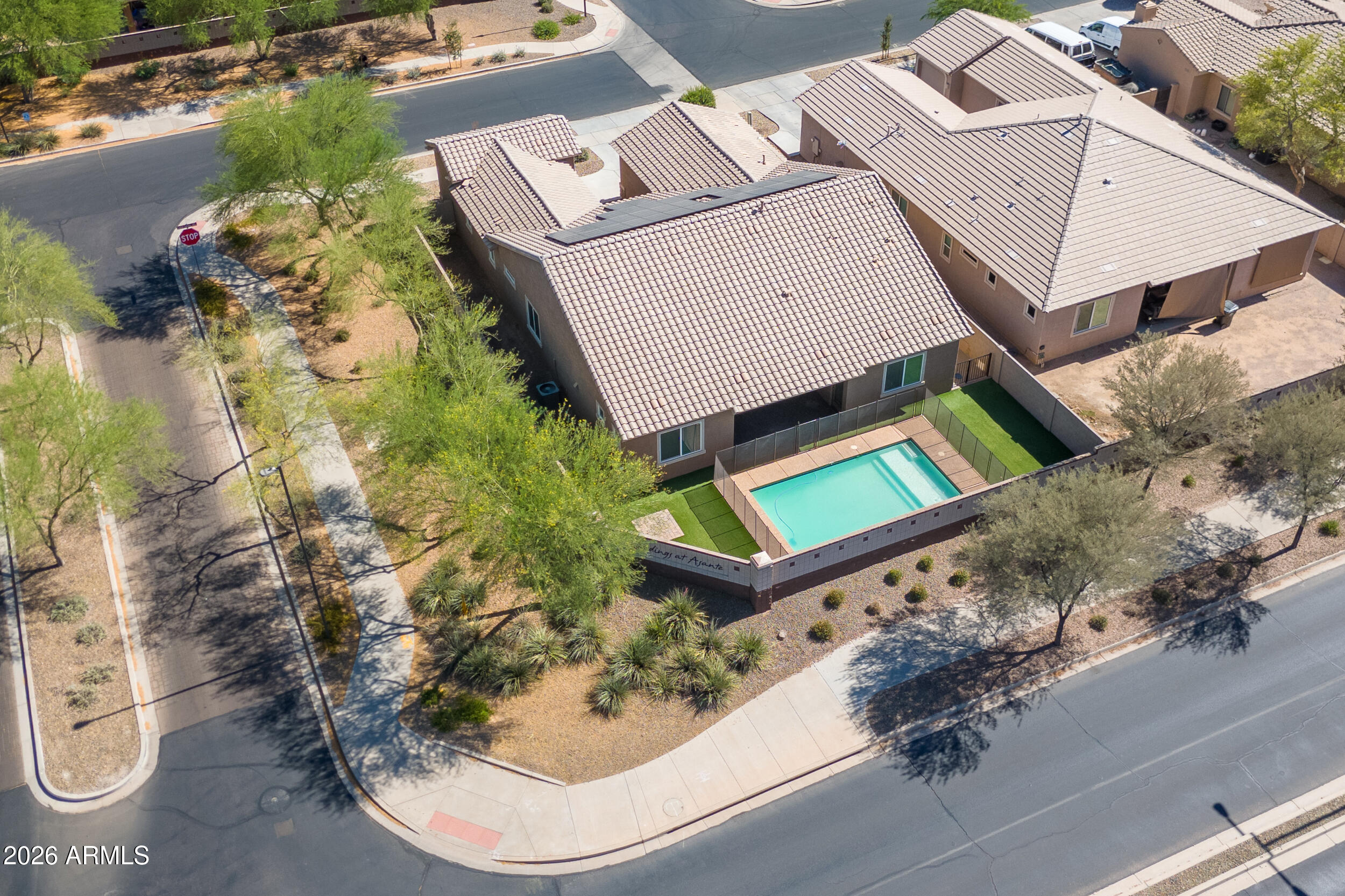16494 W CALLE LEJOS