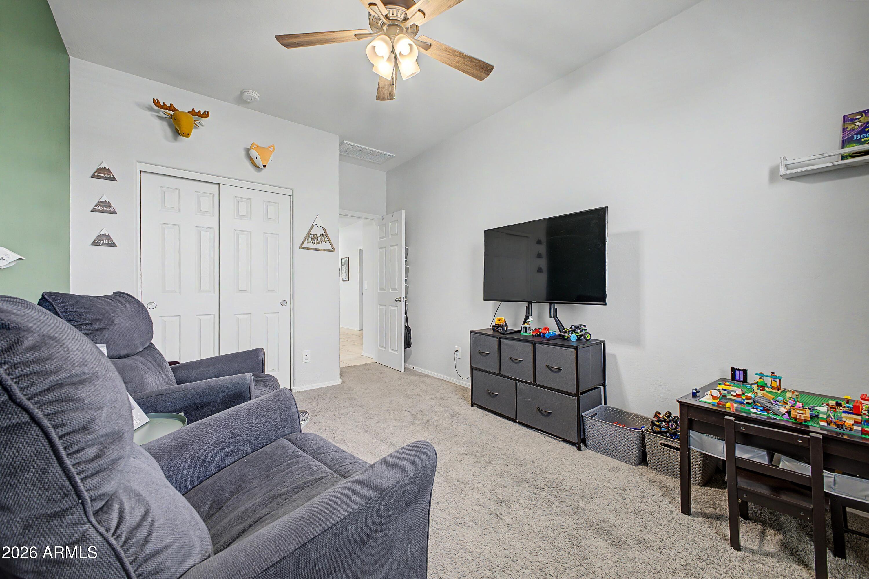 21547 W ASHLEIGH MARIE Street