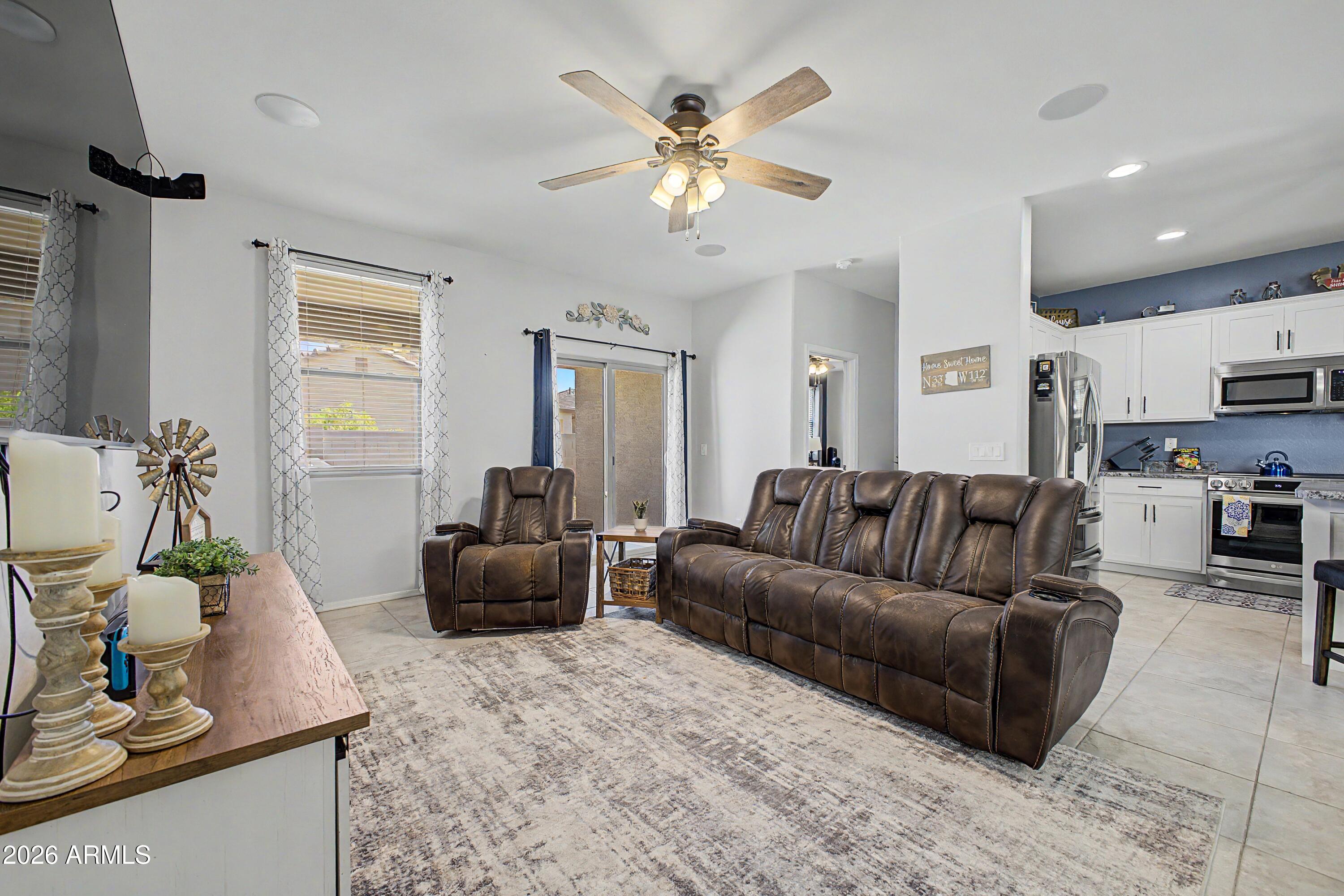 21547 W ASHLEIGH MARIE Street