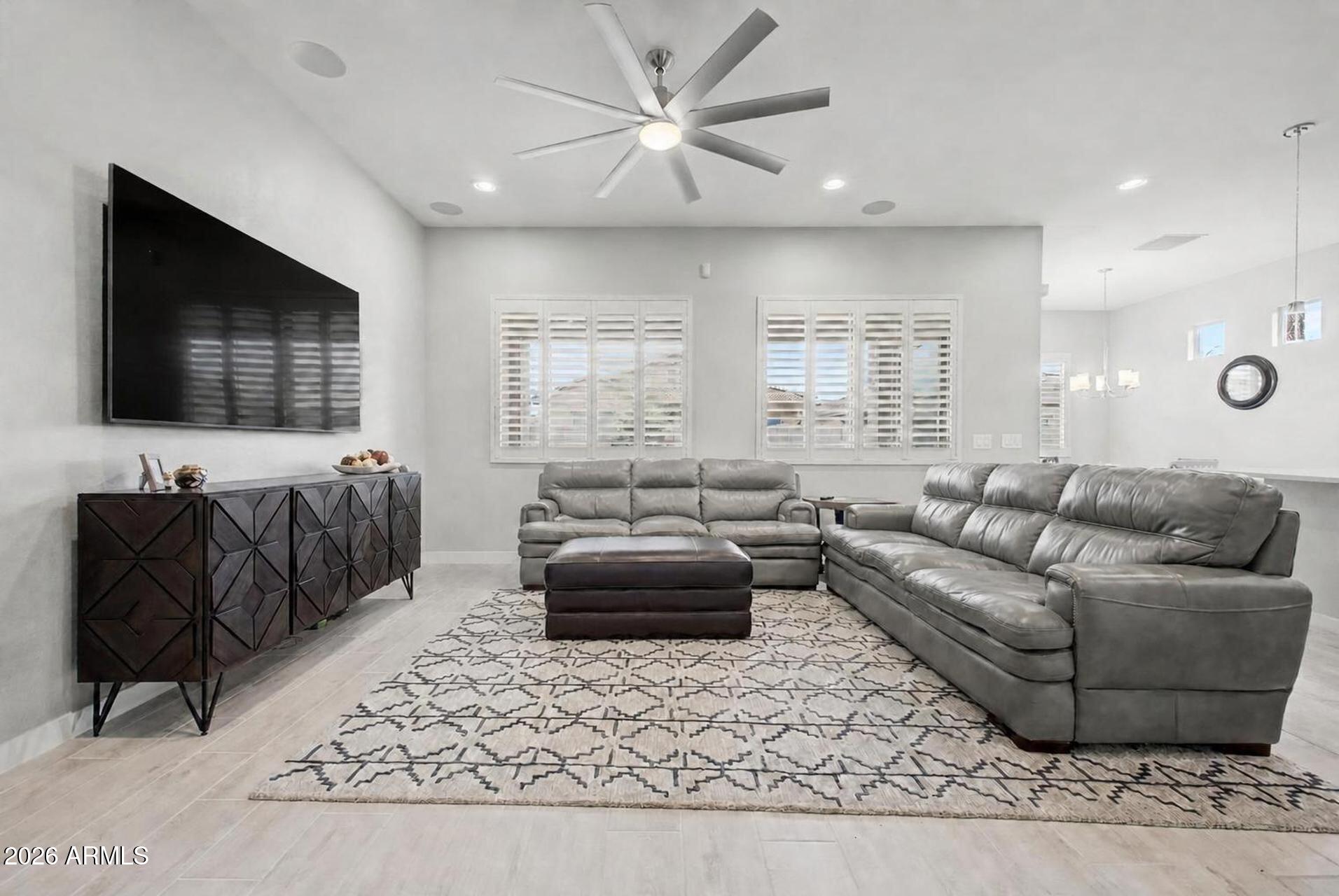 41785 W CIELO Lane