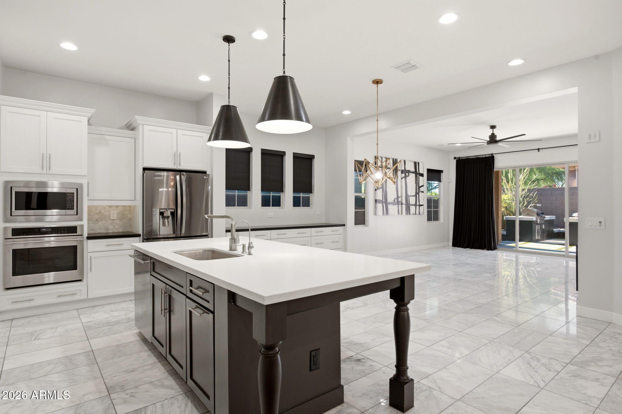 4522 E VISTA BONITA Drive