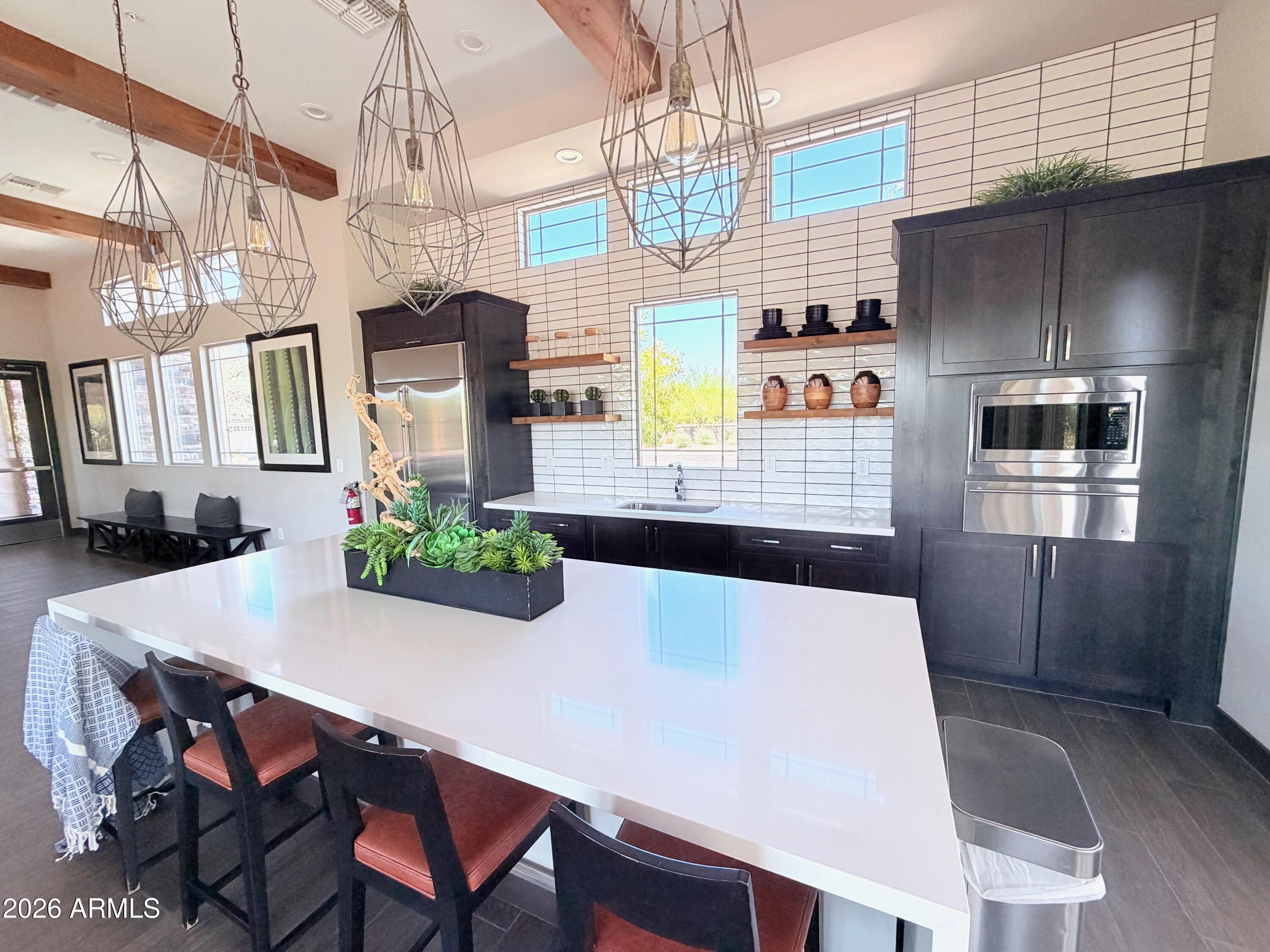 4522 E VISTA BONITA Drive