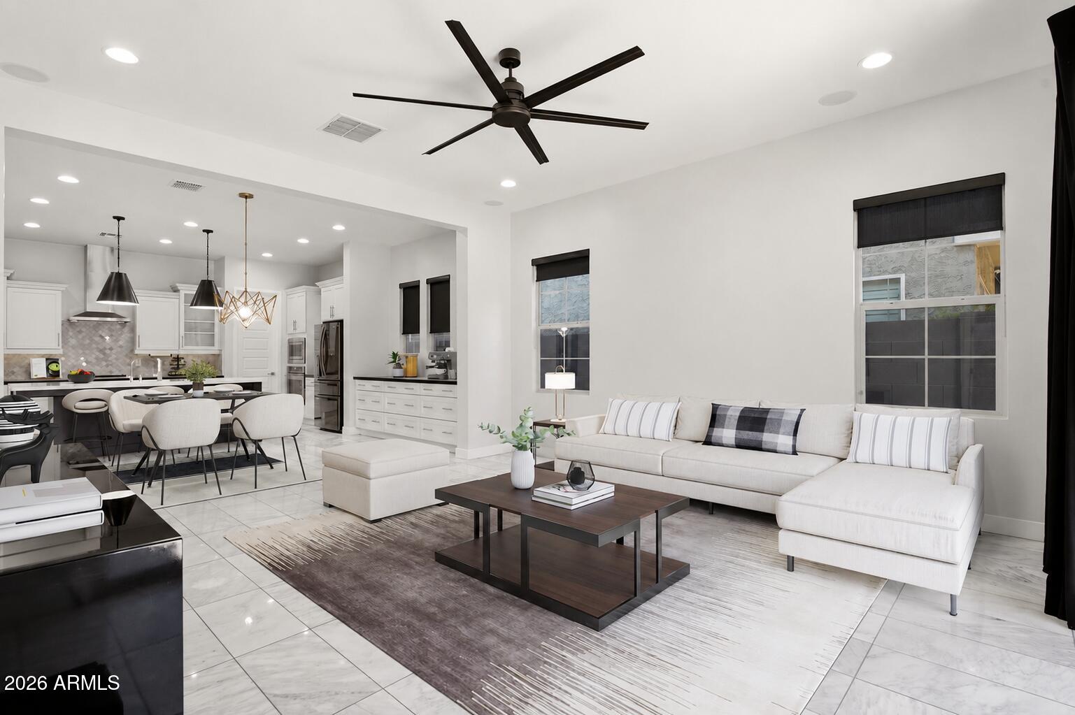 4522 E VISTA BONITA Drive