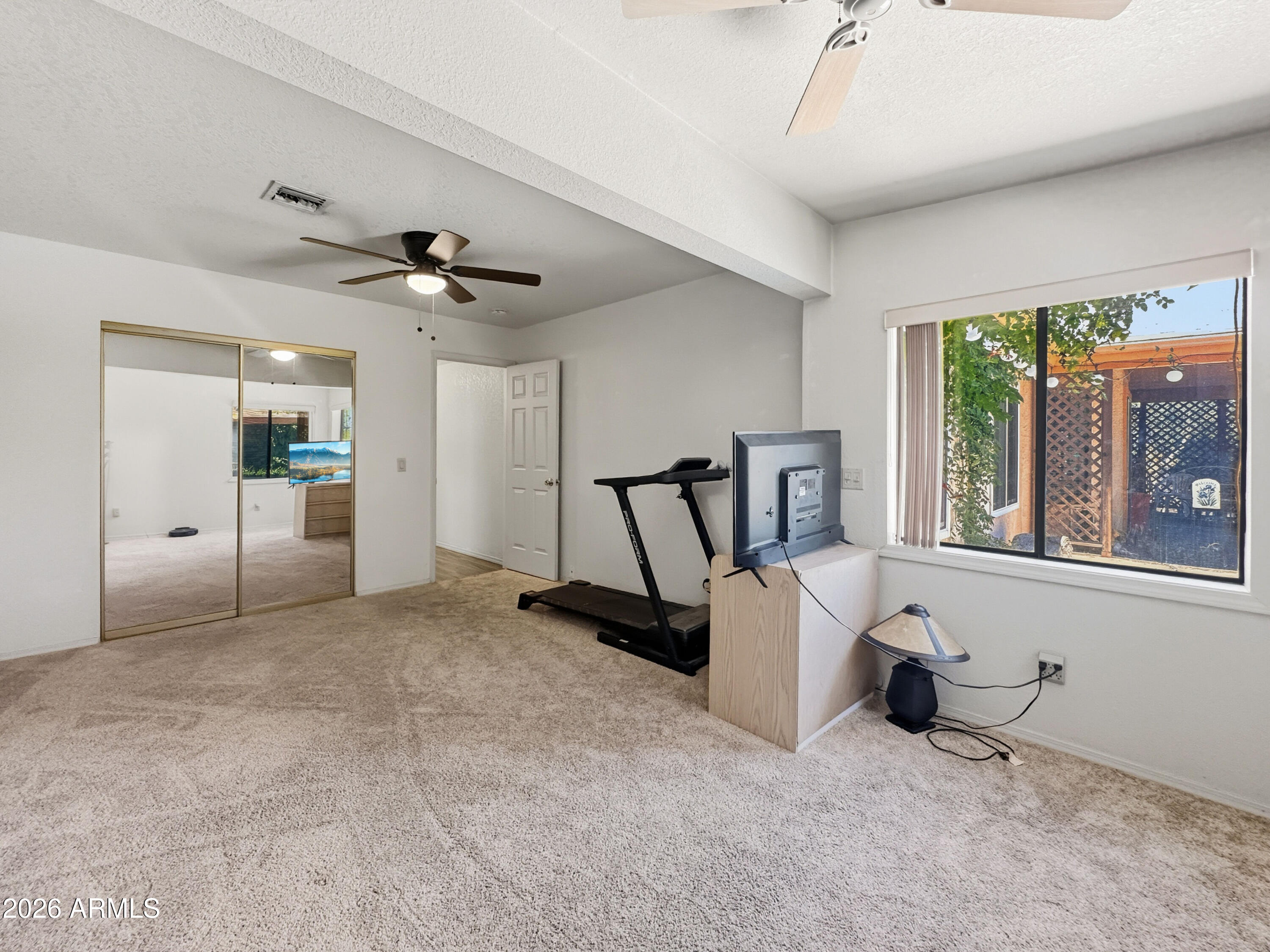 1203 S Settlers Circle