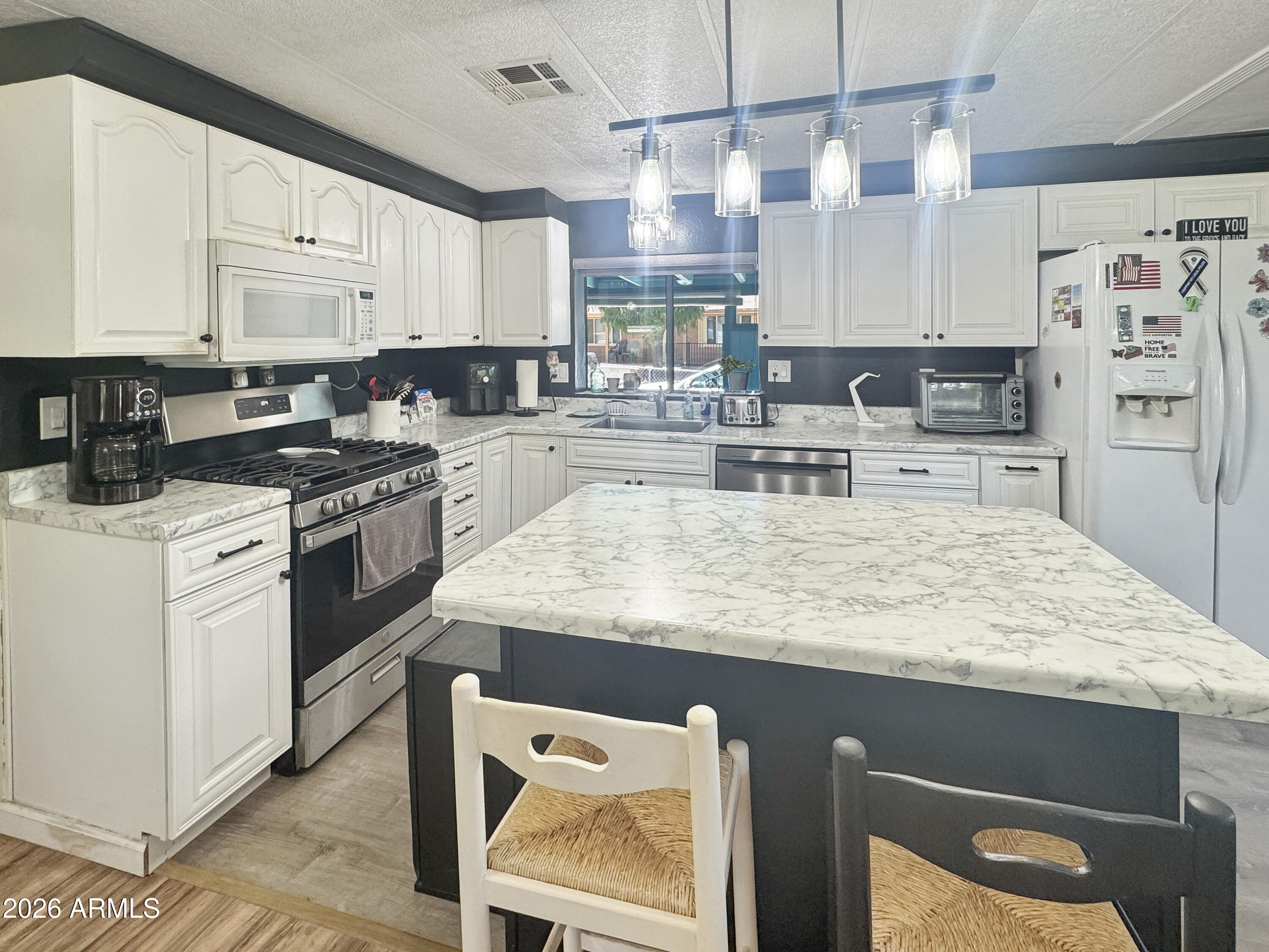 3291 E Del Rio Drive